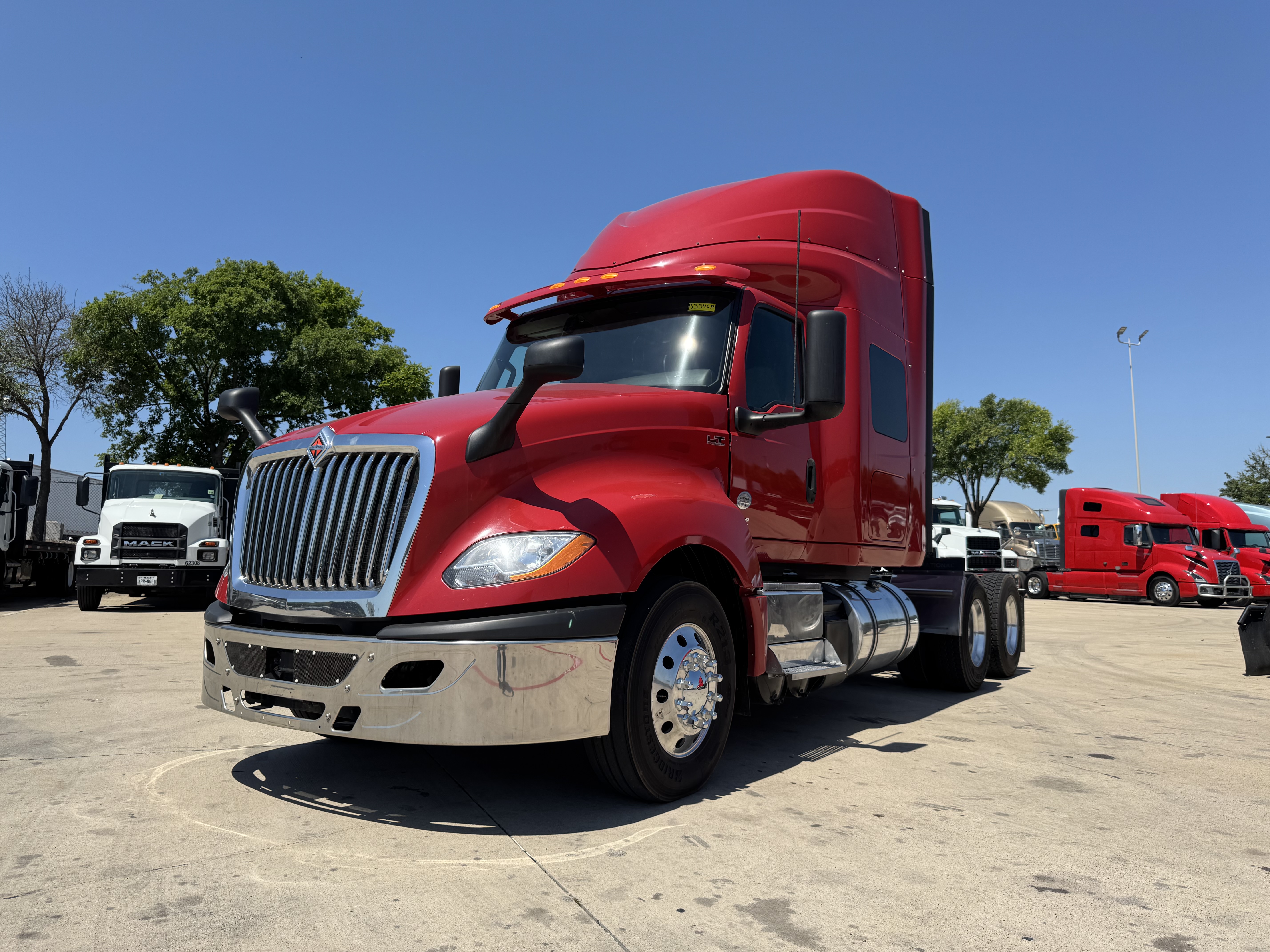 2022 International LT in TX