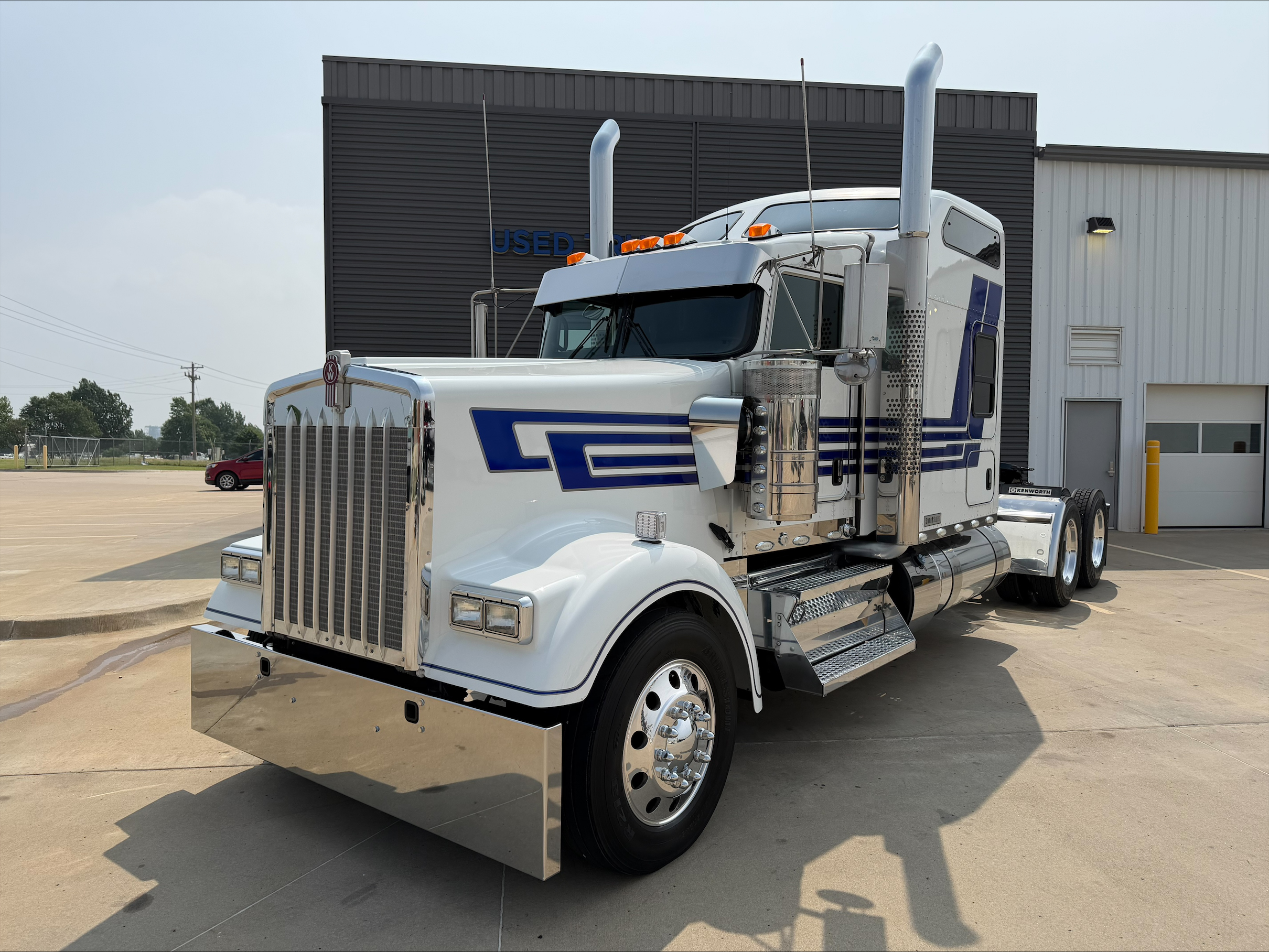 2022 Kenworth W900 in Tulsa, OK
