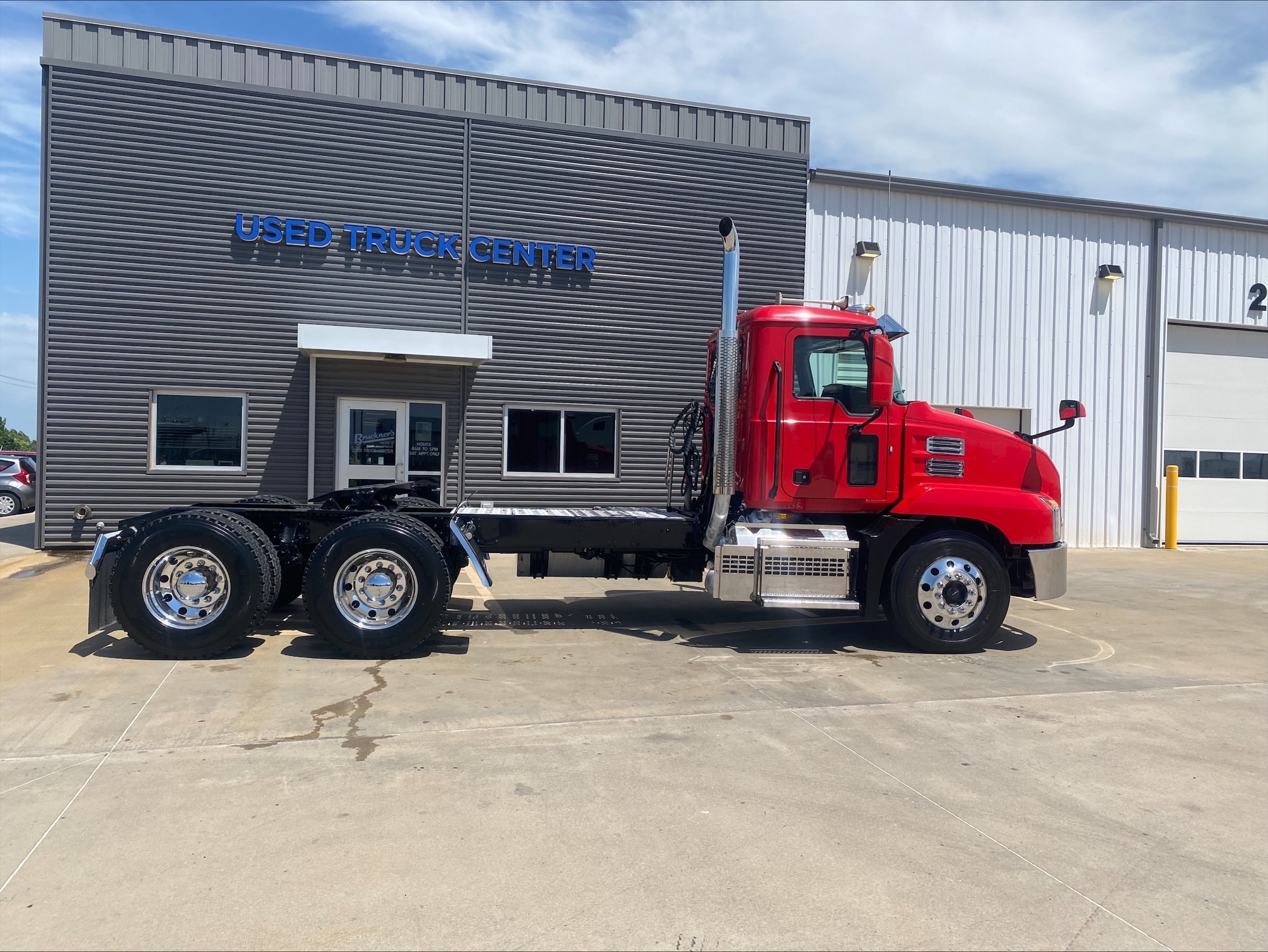 2021 Mack Anthem in Oklahoma City, OK — photo 4