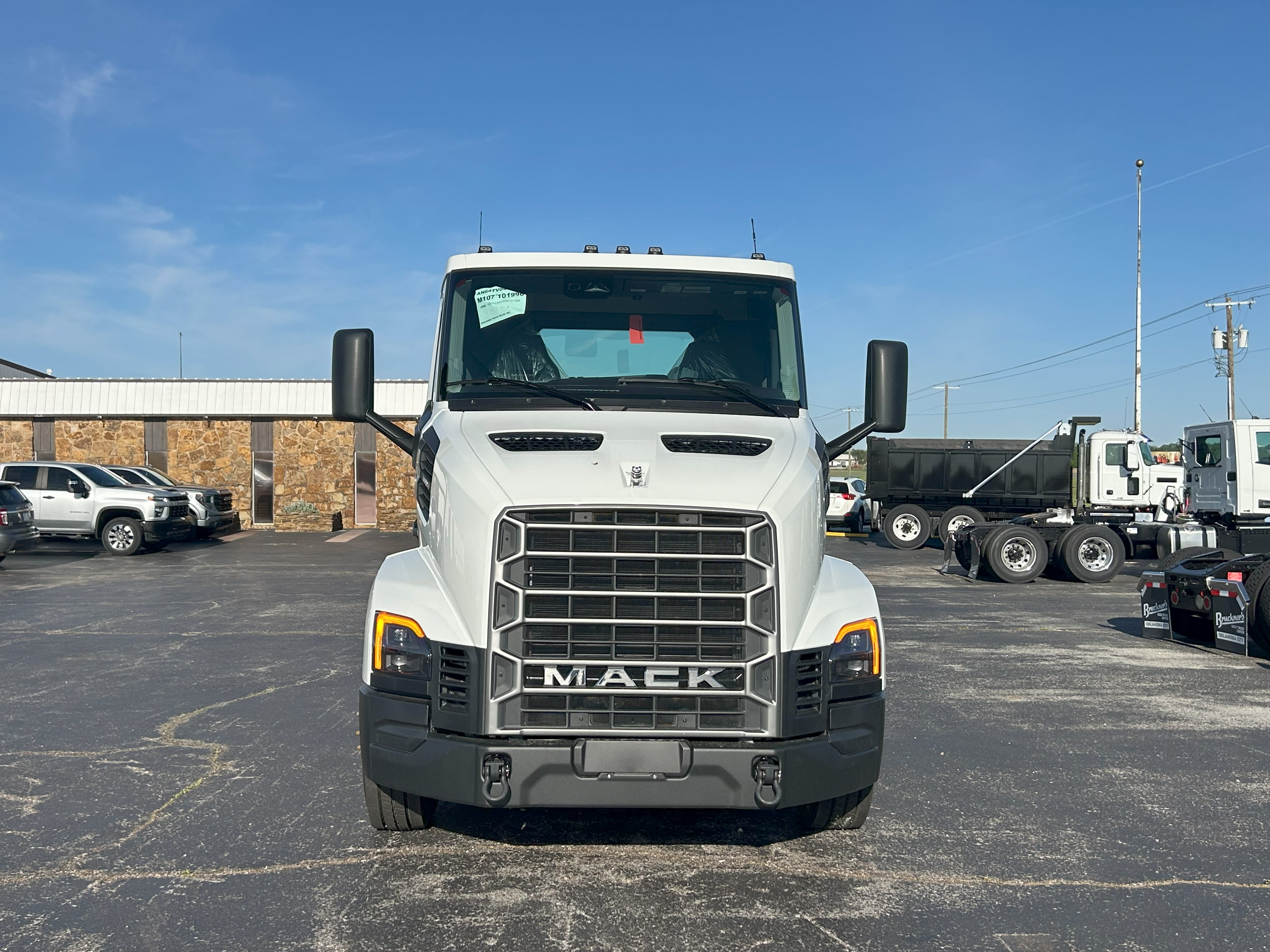 2027 Mack Anthem in Enid, OK — photo 7