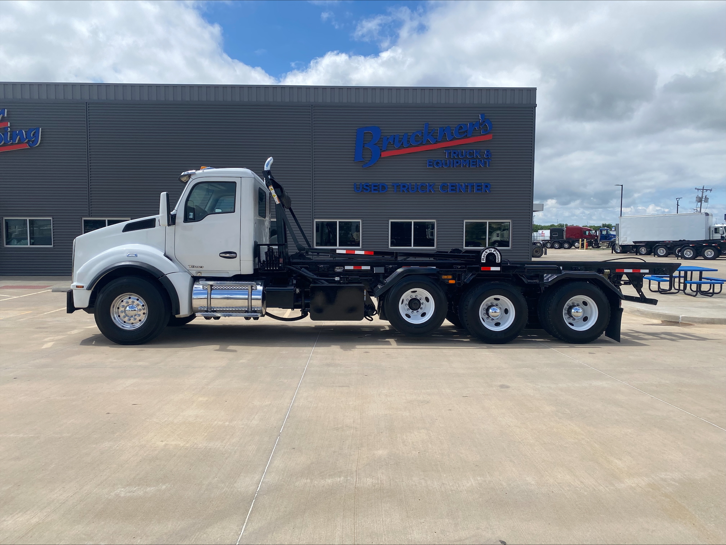 2018 Kenworth T880 in Oklahoma City, OK — photo 8