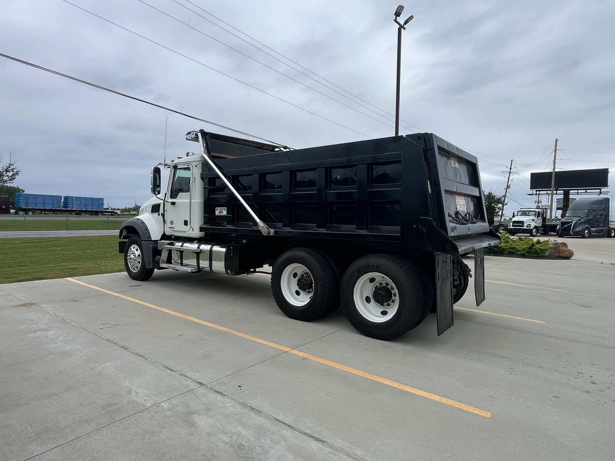 2020 Mack Granite in Monroe, LA — photo 7