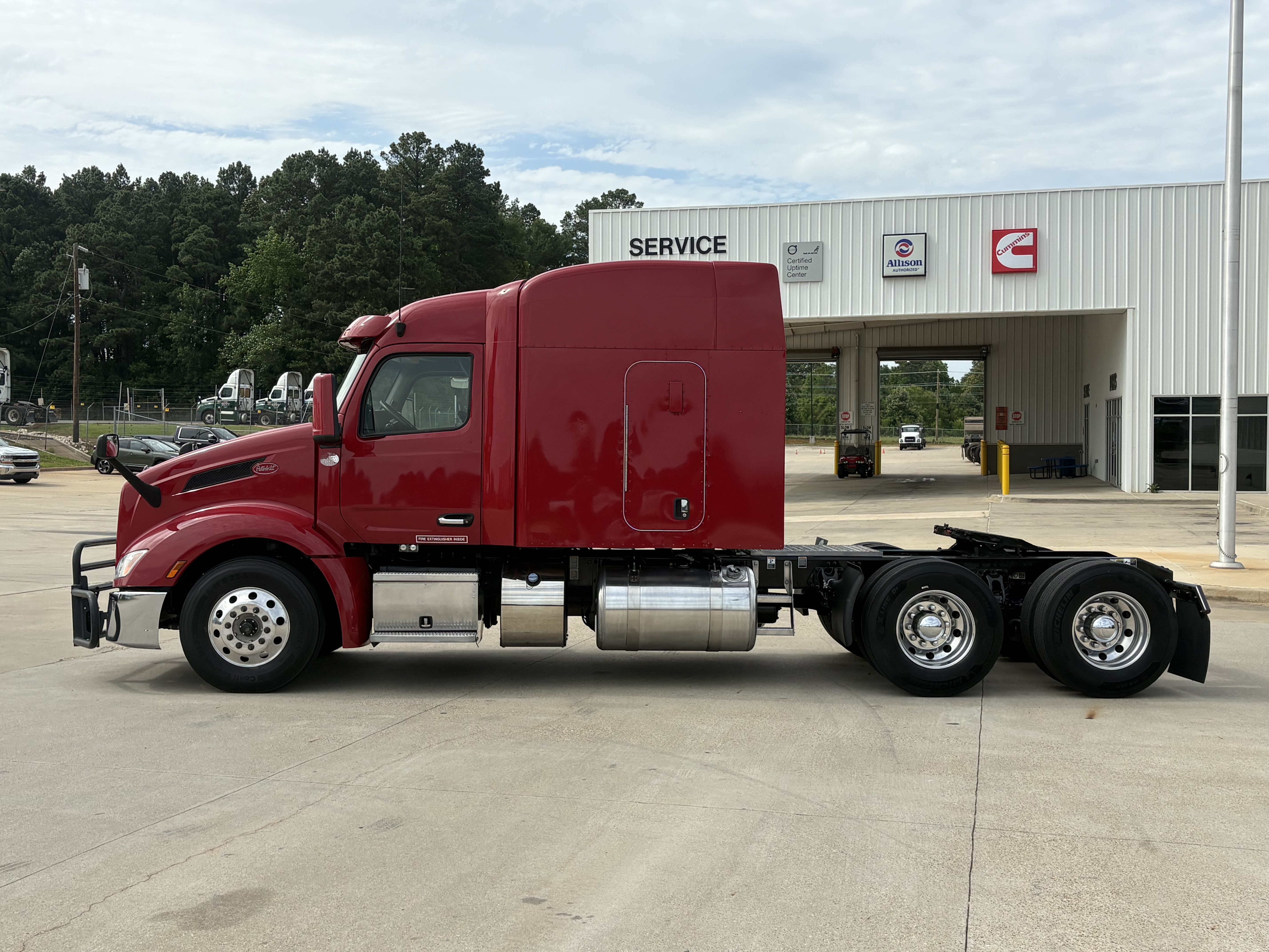 2023 Peterbilt 579 in Shreveport, LA — photo 3