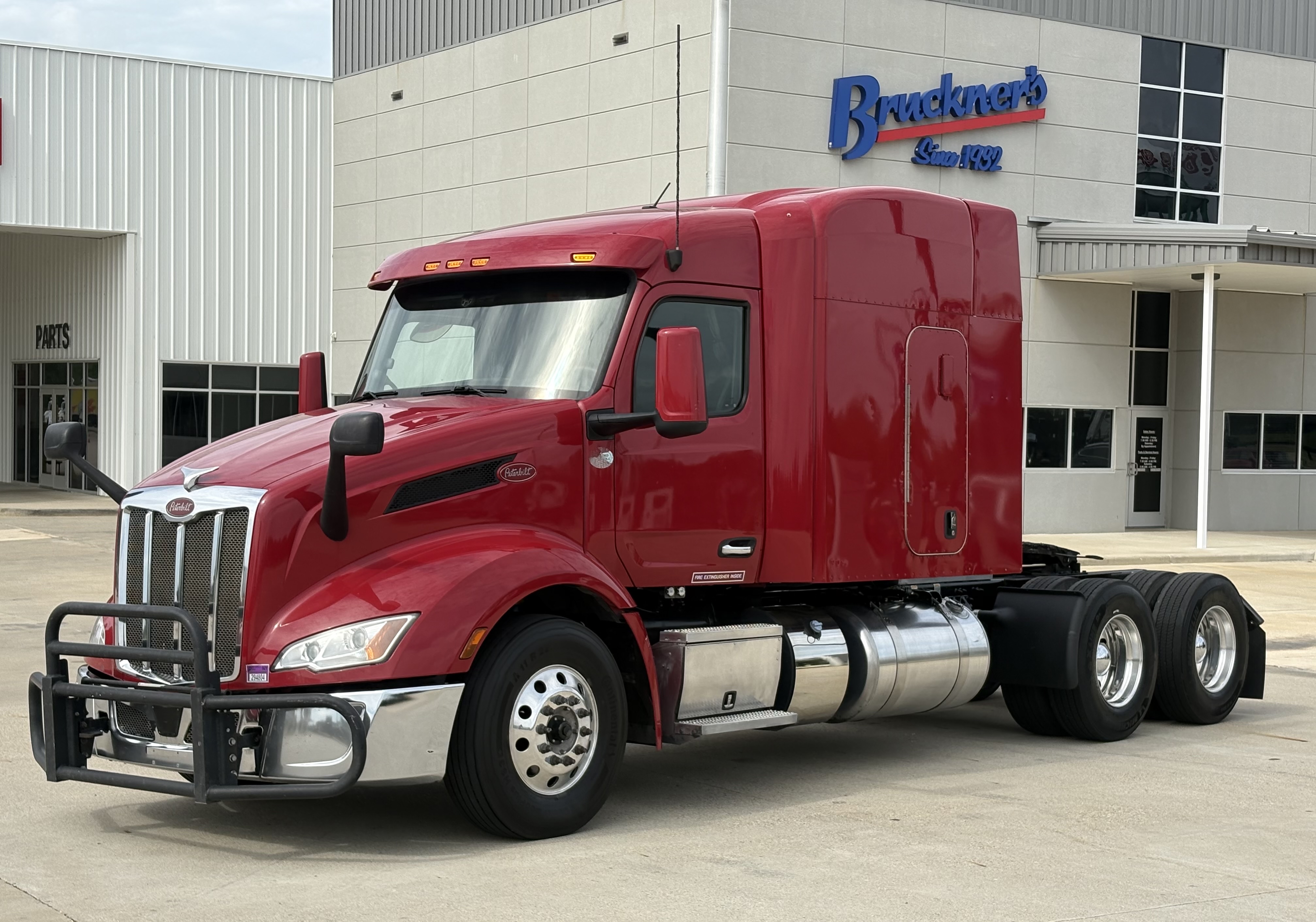 2023 Peterbilt 579 in Shreveport, LA