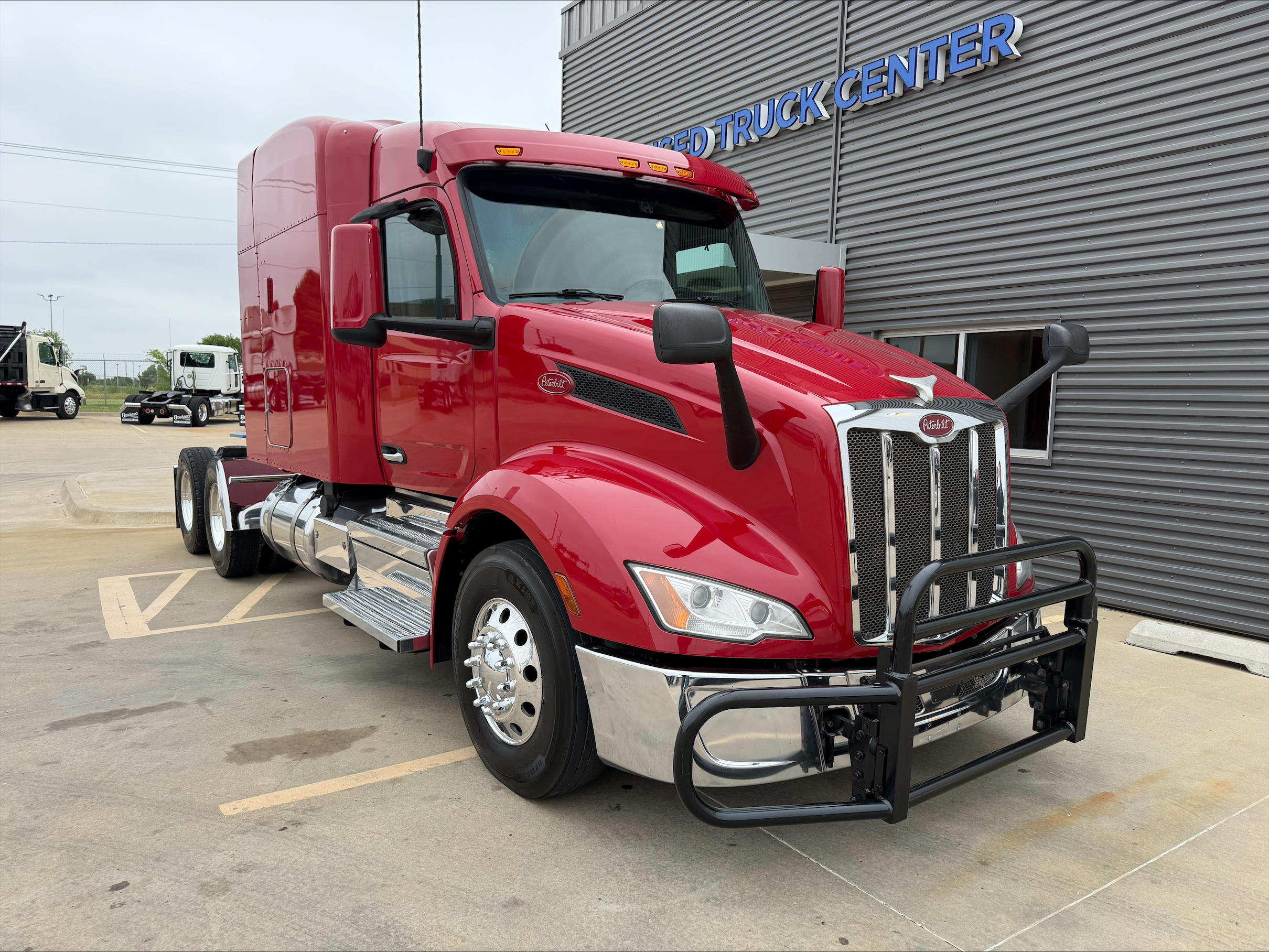 2023 Peterbilt 579 in Oklahoma City, OK — photo 3