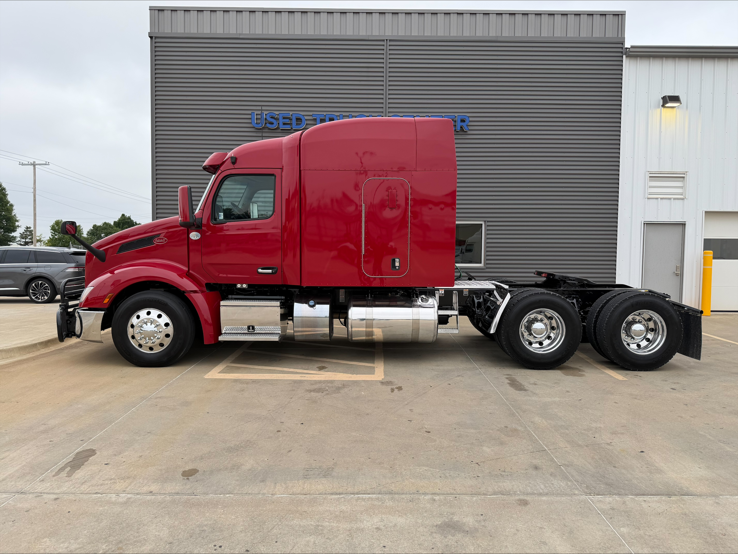 2023 Peterbilt 579 in Oklahoma City, OK — photo 8