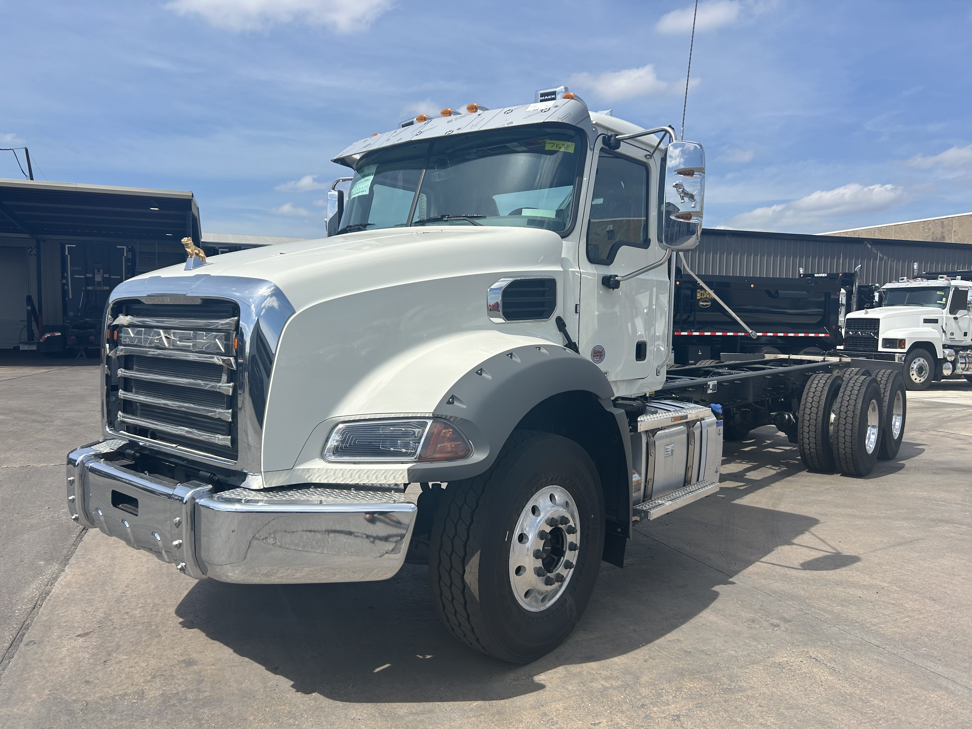 2026 Mack Granite in Dallas Irving Blvd, TX