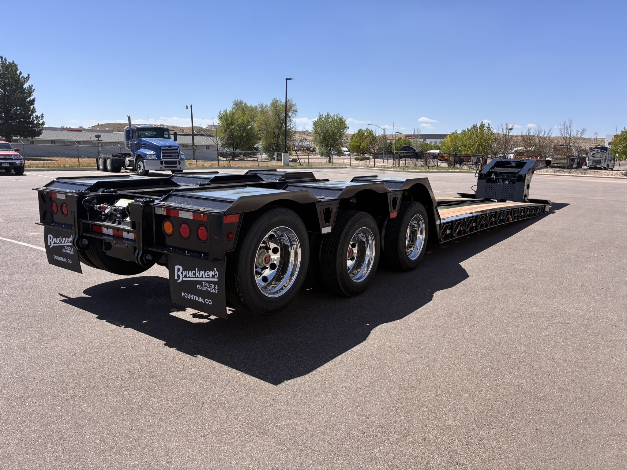 2027 Load King in Greeley, CO — photo 5