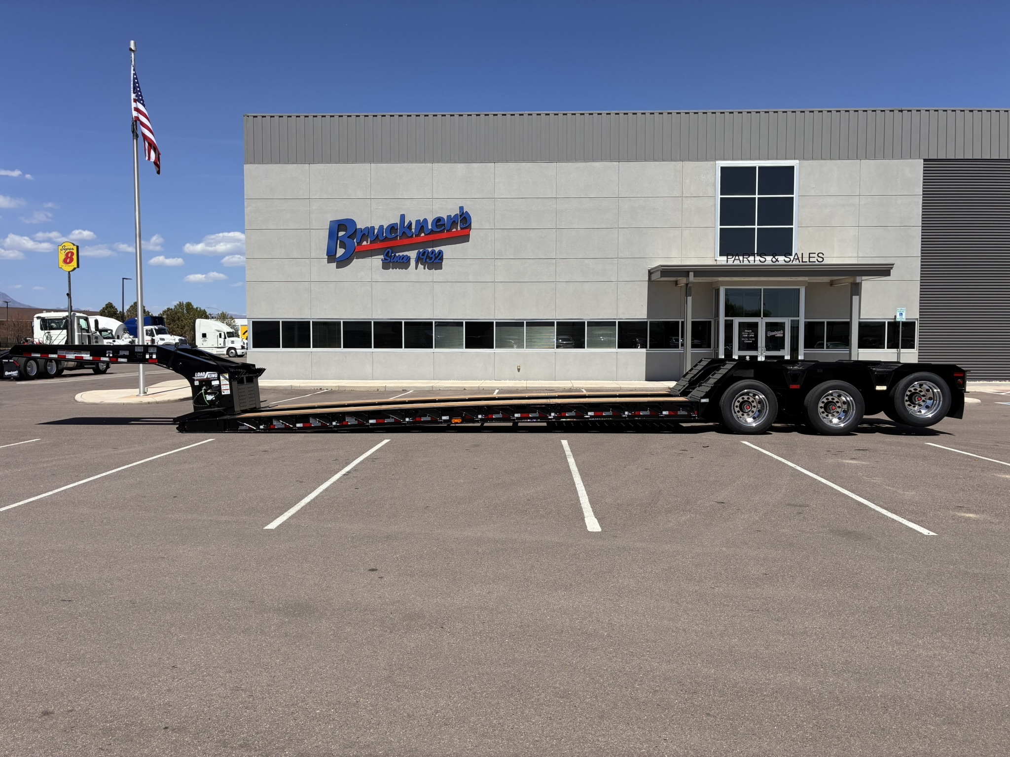 2027 Load King in CO — photo 2