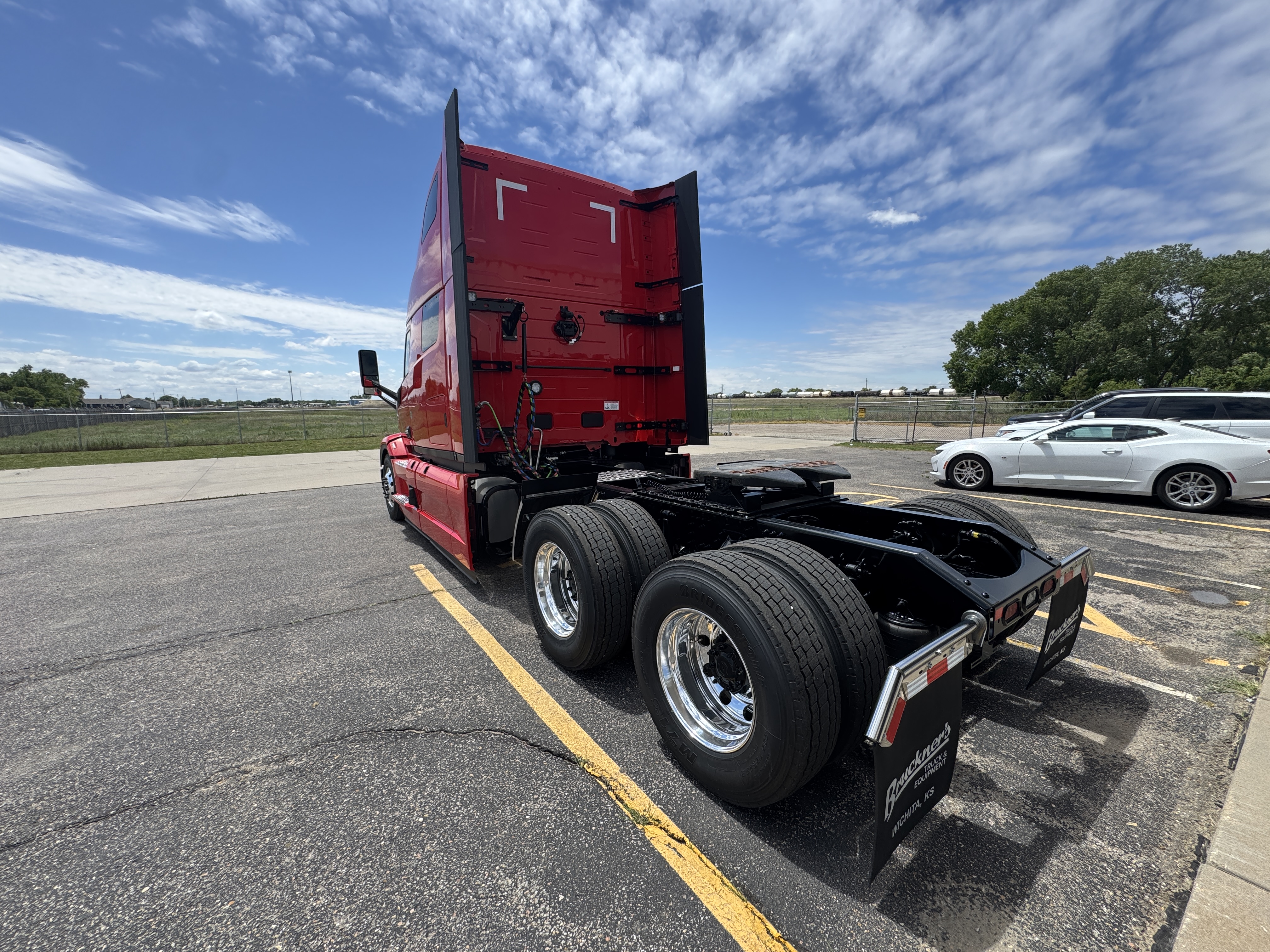 2027 Mack Pinnacle in Wichita, KS — photo 8