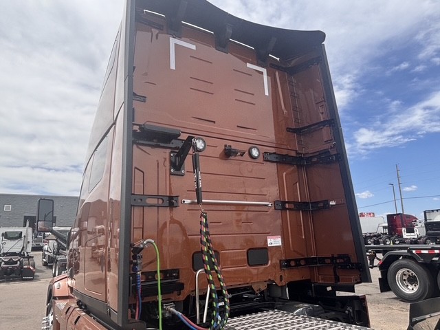 2027 Mack Pinnacle in Denver, CO — photo 6