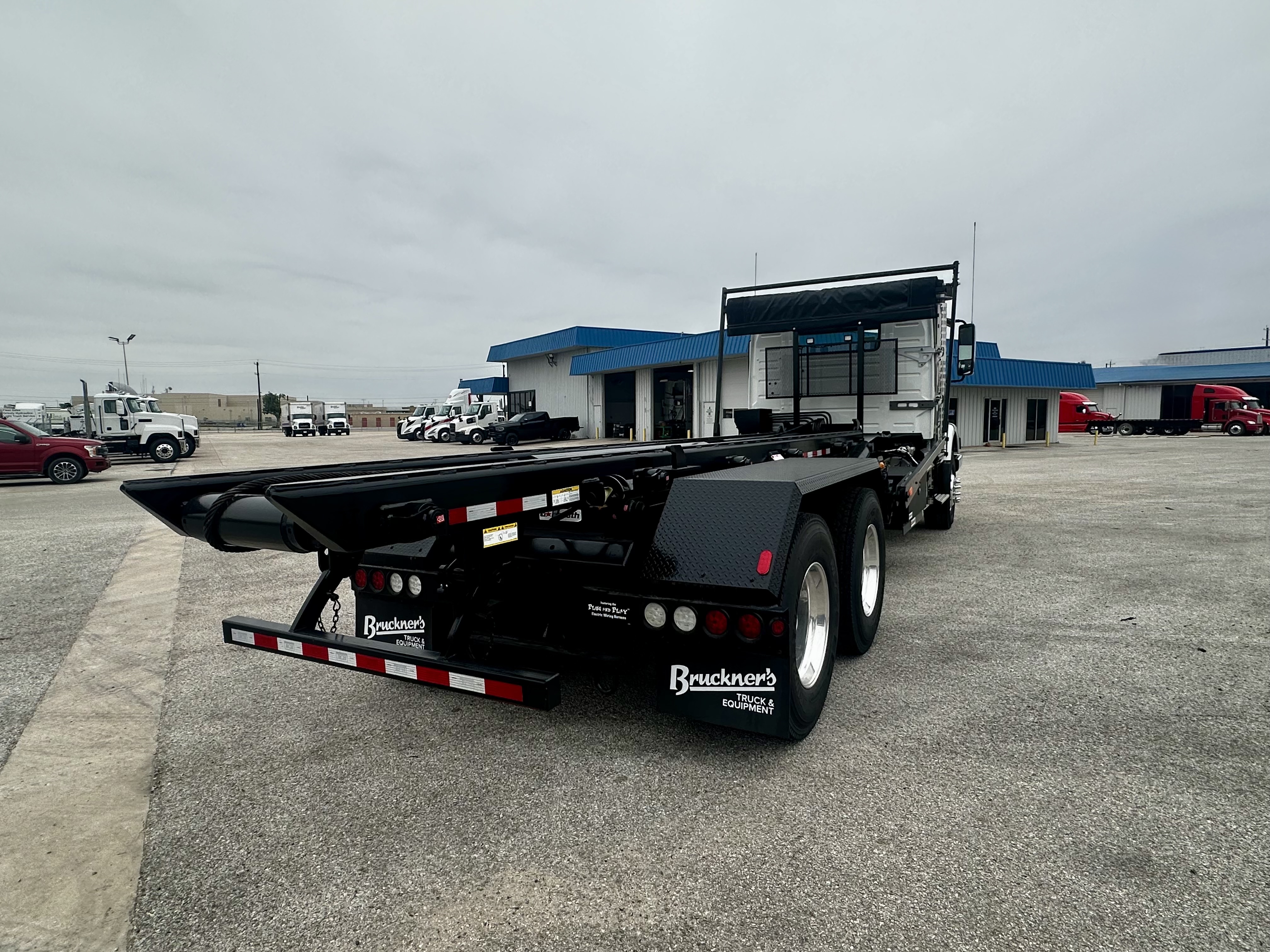 2026 Volvo in San Antonio, TX — photo 7