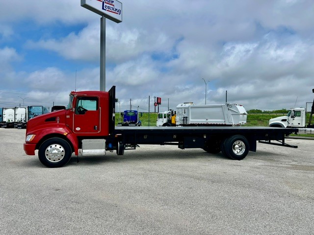 2022 Kenworth T270 in San Antonio, TX — photo 4