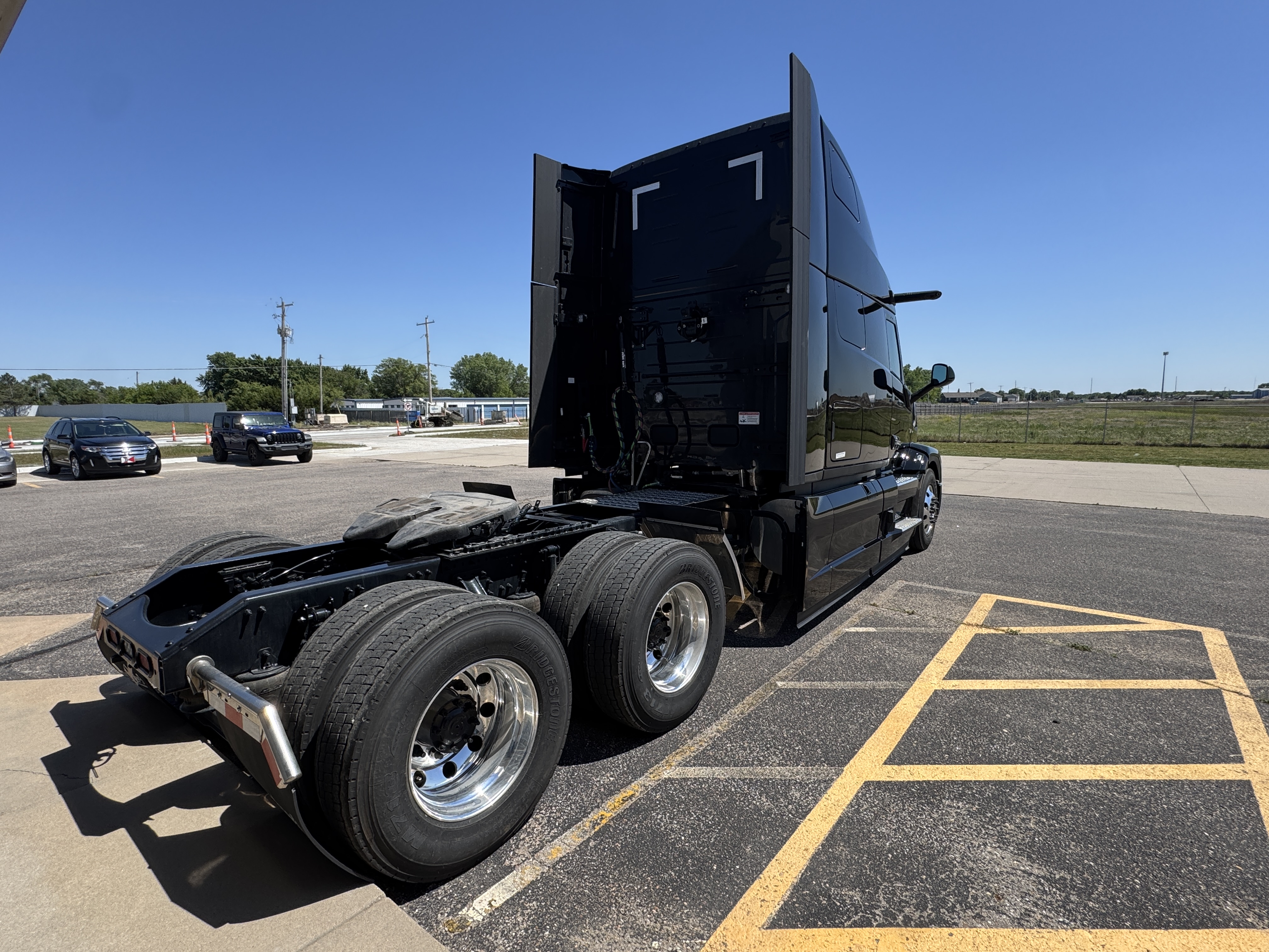2027 Mack Pinnacle in Wichita, KS — photo 5