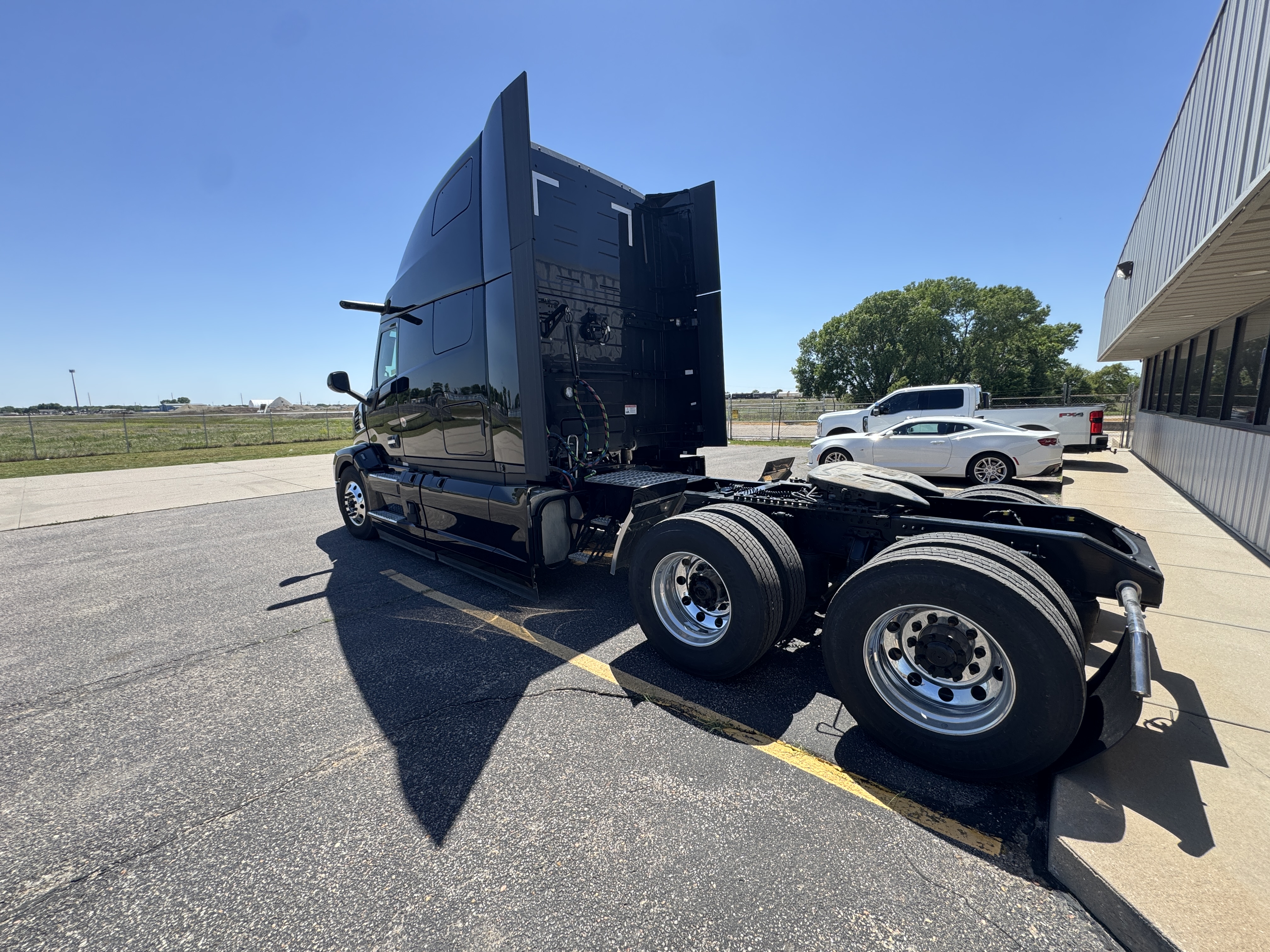 2027 Mack Pinnacle in Wichita, KS — photo 8