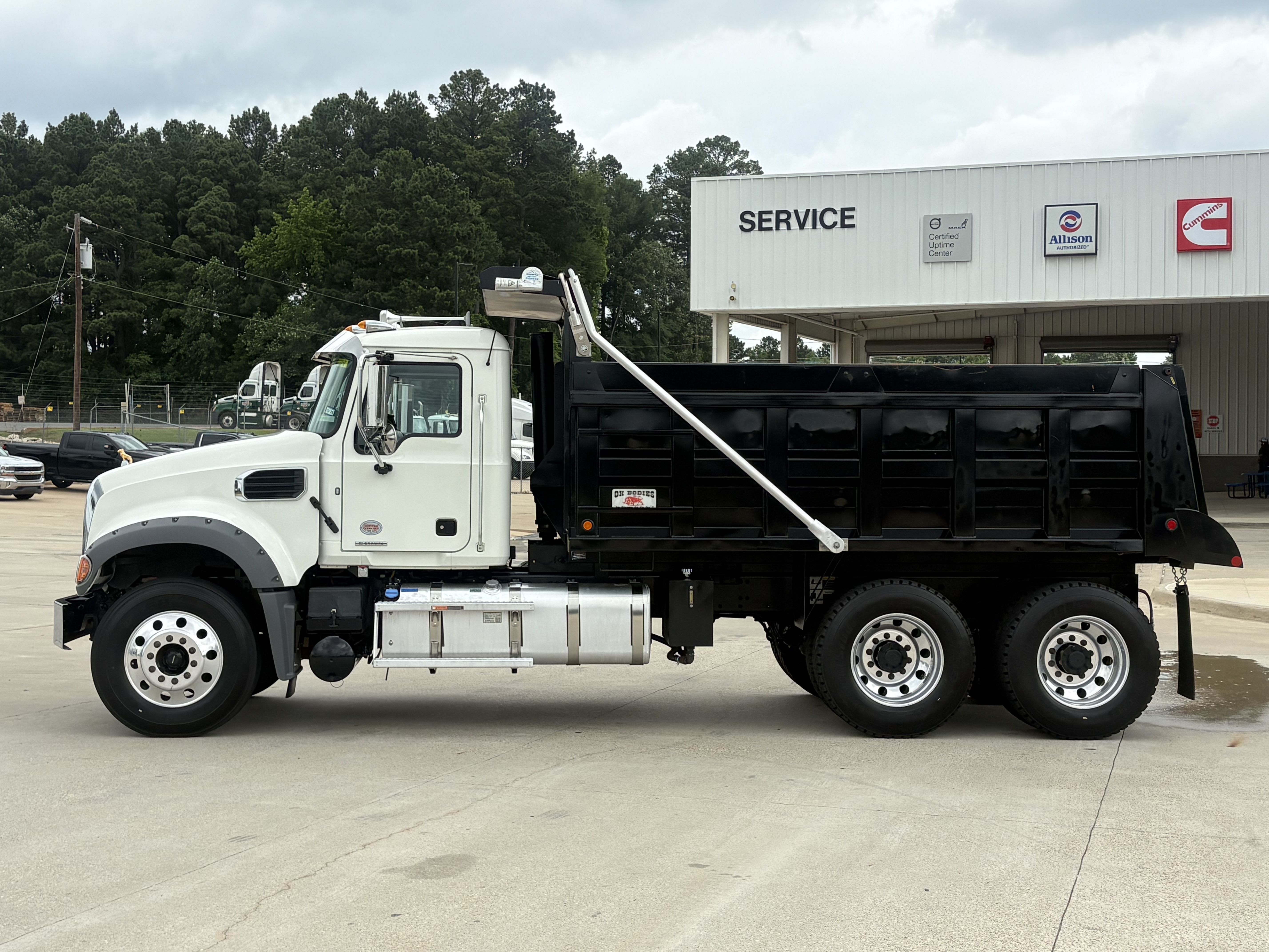 2025 Mack Granite in Shreveport, LA — photo 3