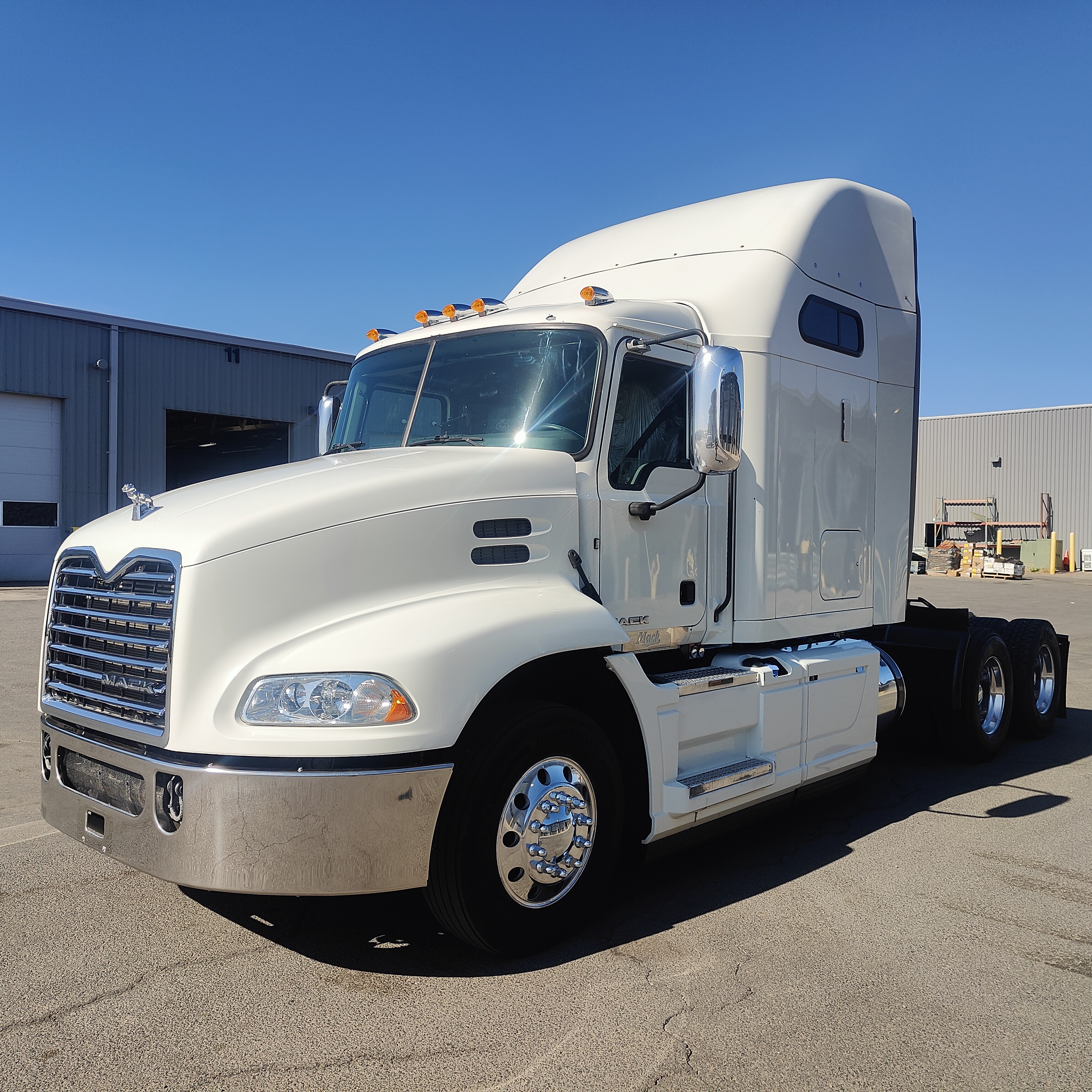 2016 Mack Pinnacle in Denver, CO