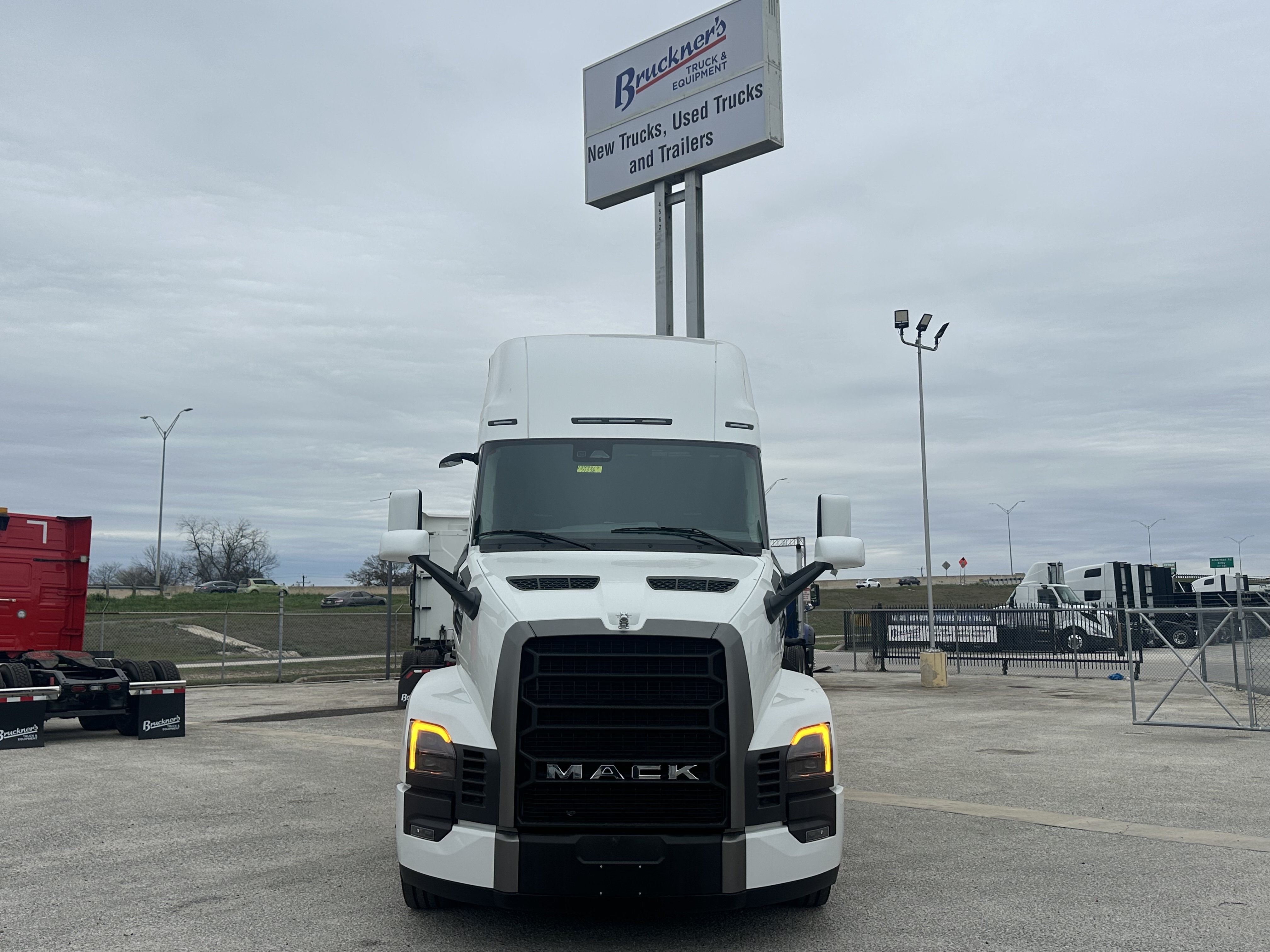 2026 Mack Pioneer in San Antonio, TX — photo 3