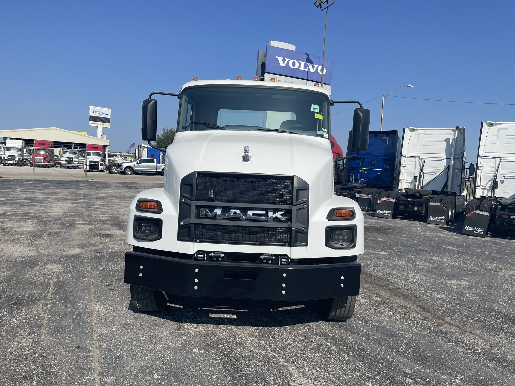 2025 Mack MD in TX — photo 2