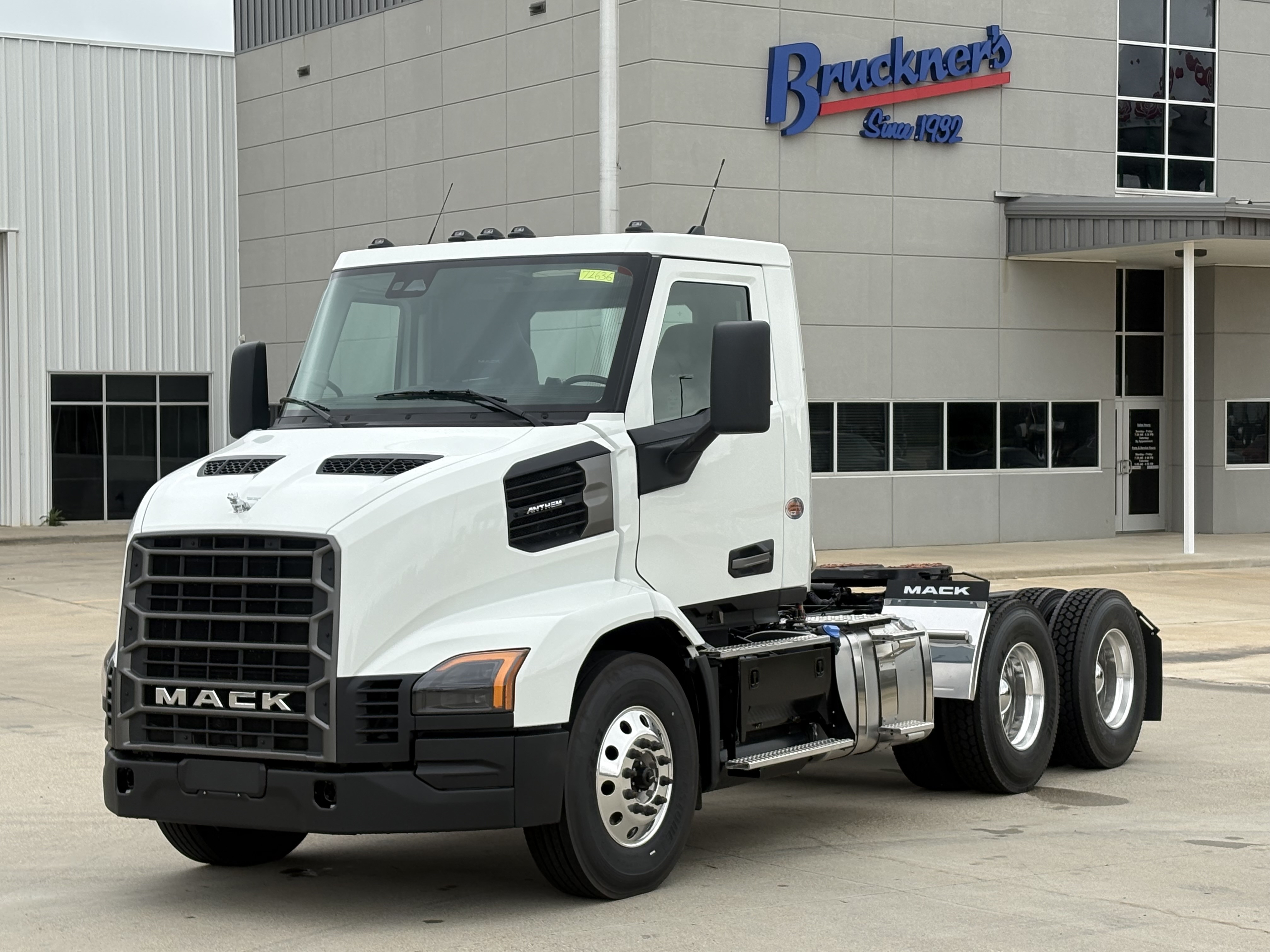 2027 Mack Anthem in Shreveport, LA