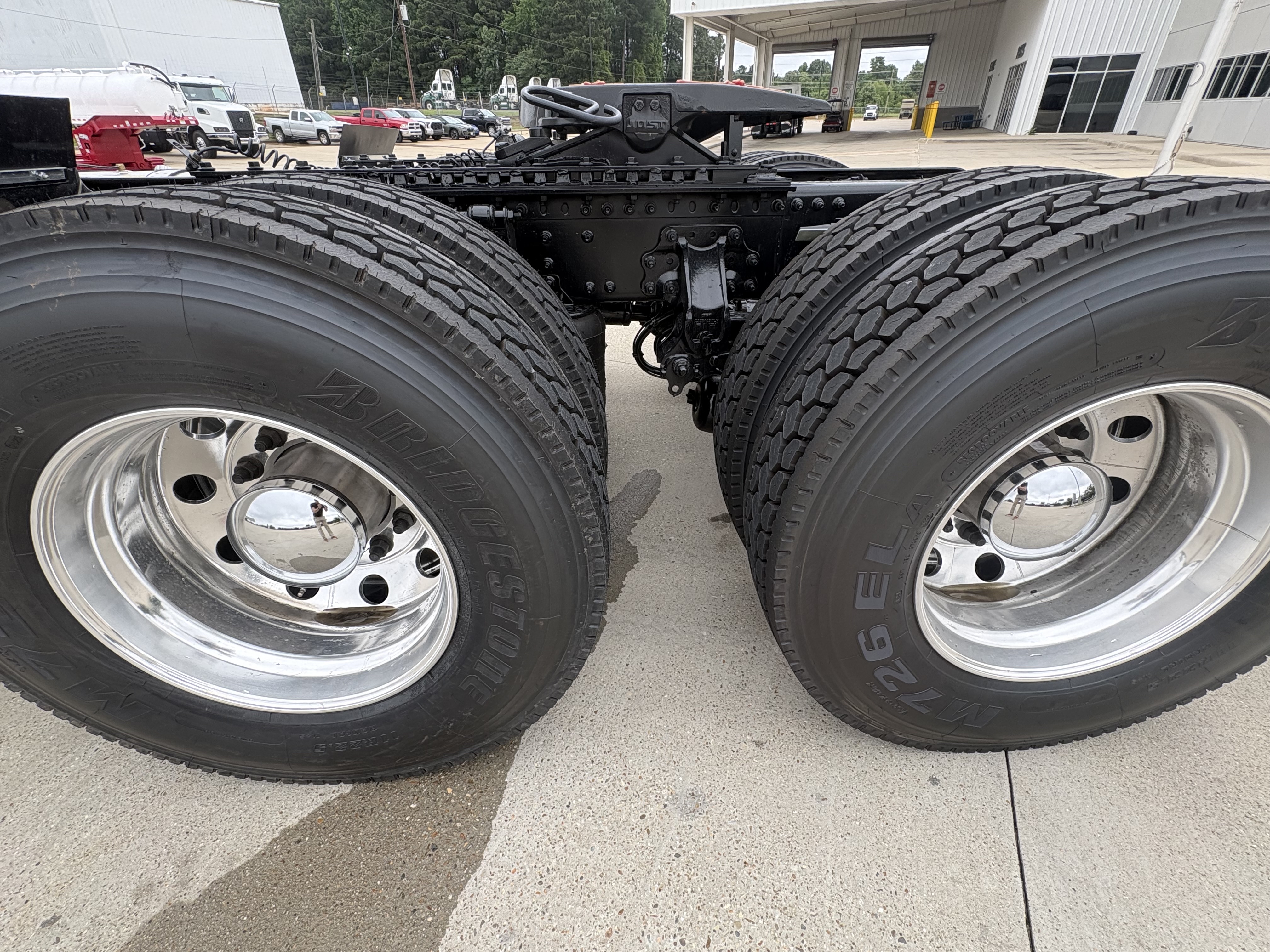 2027 Mack Anthem in Shreveport, LA — photo 7