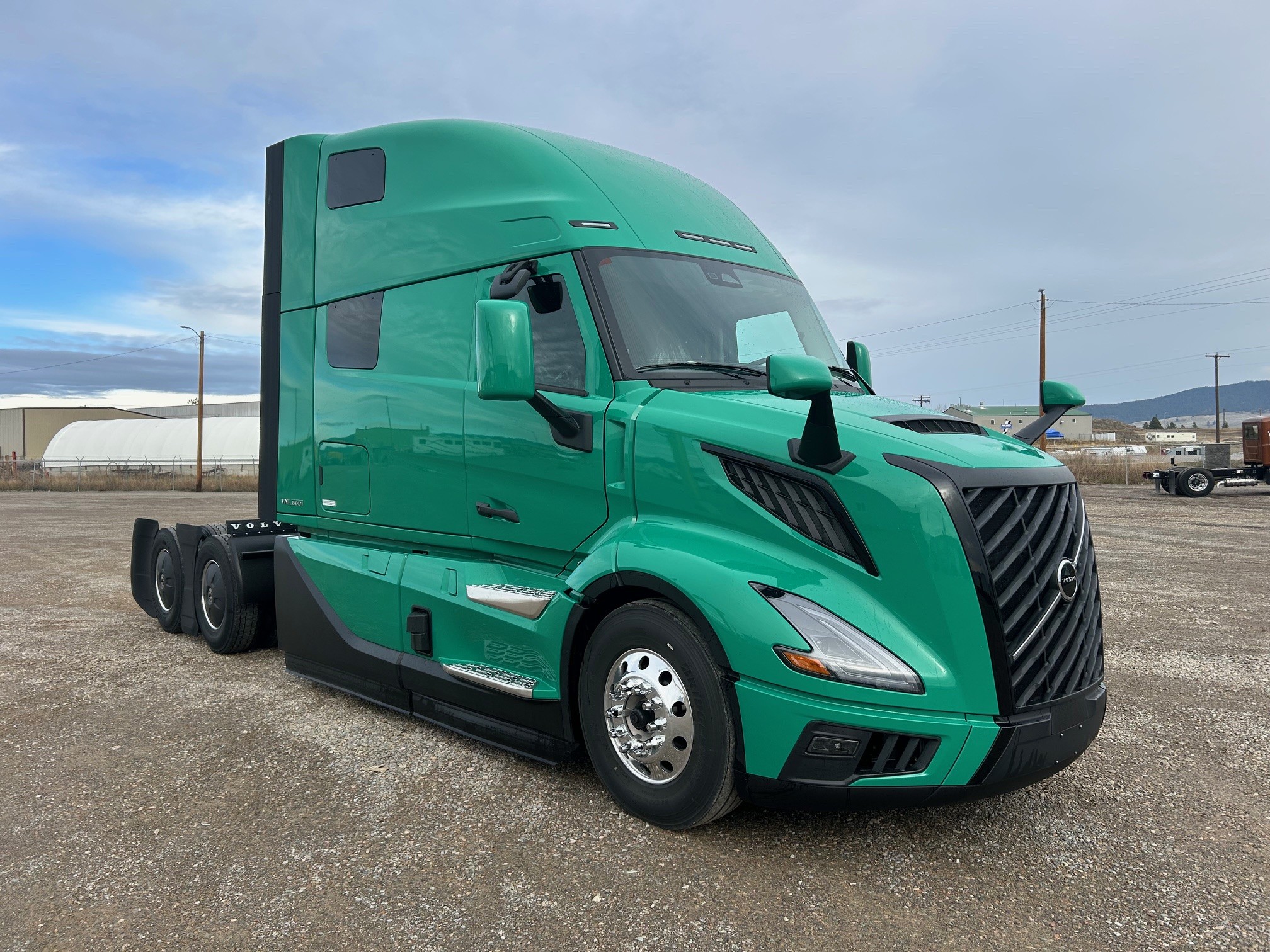 2026 Volvo VNL 860 in Missoula, MT — photo 3