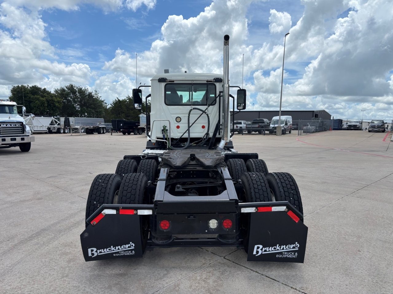 2020 Mack Anthem in Fort Worth, TX — photo 6