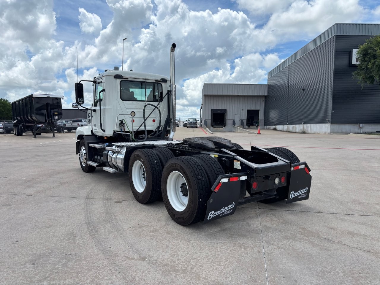 2020 Mack Anthem in Fort Worth, TX — photo 7