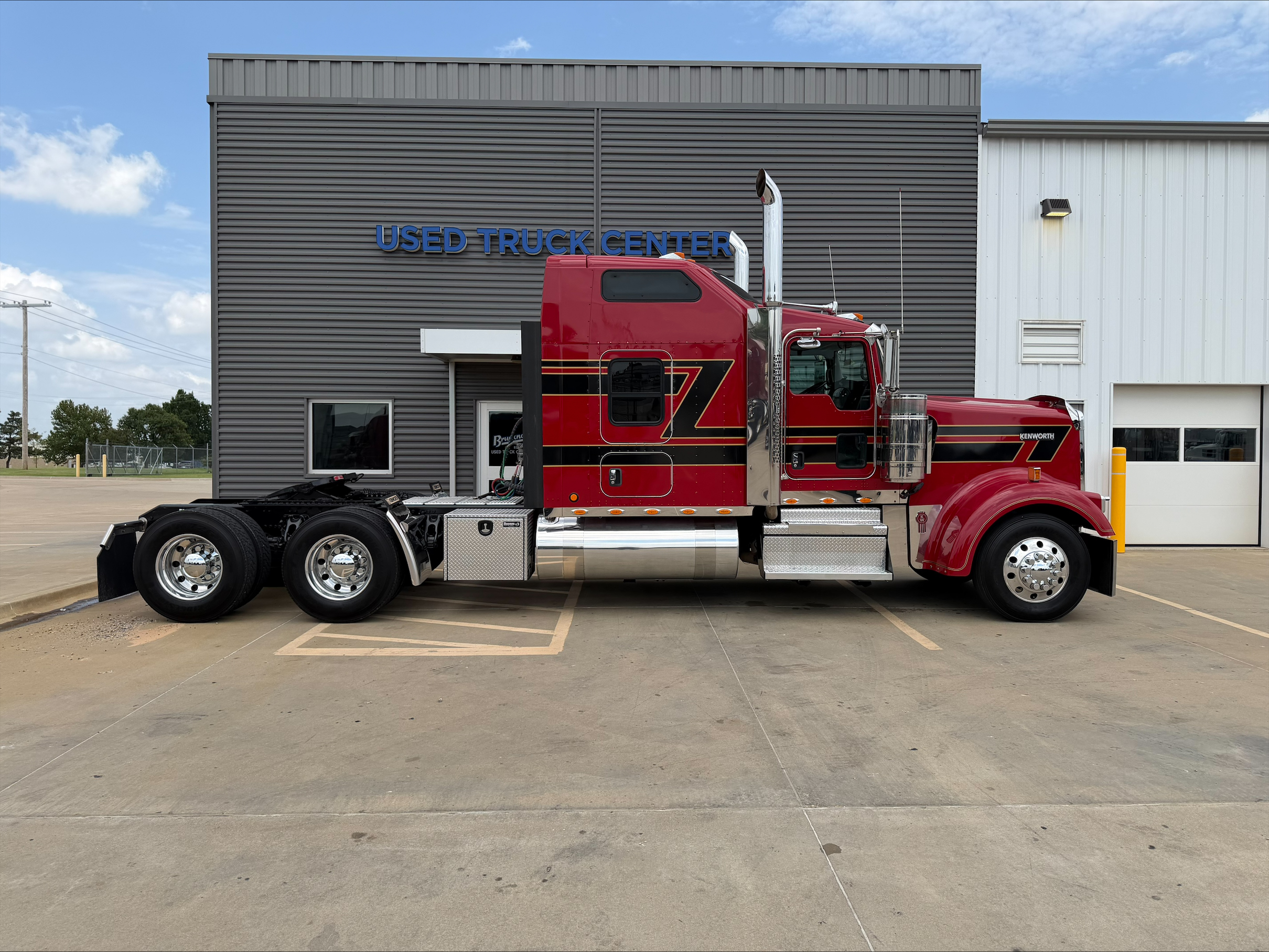 2021 Kenworth W900 in Oklahoma City, OK — photo 4