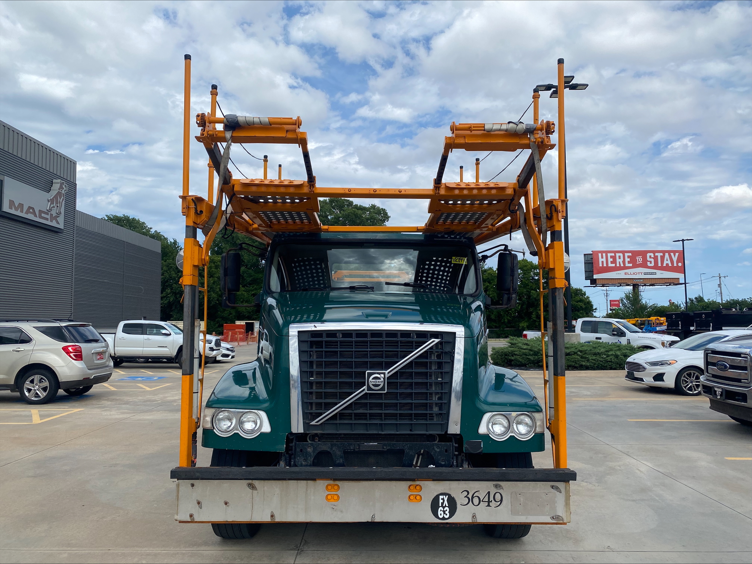 2014 Volvo in Oklahoma City, OK — photo 2