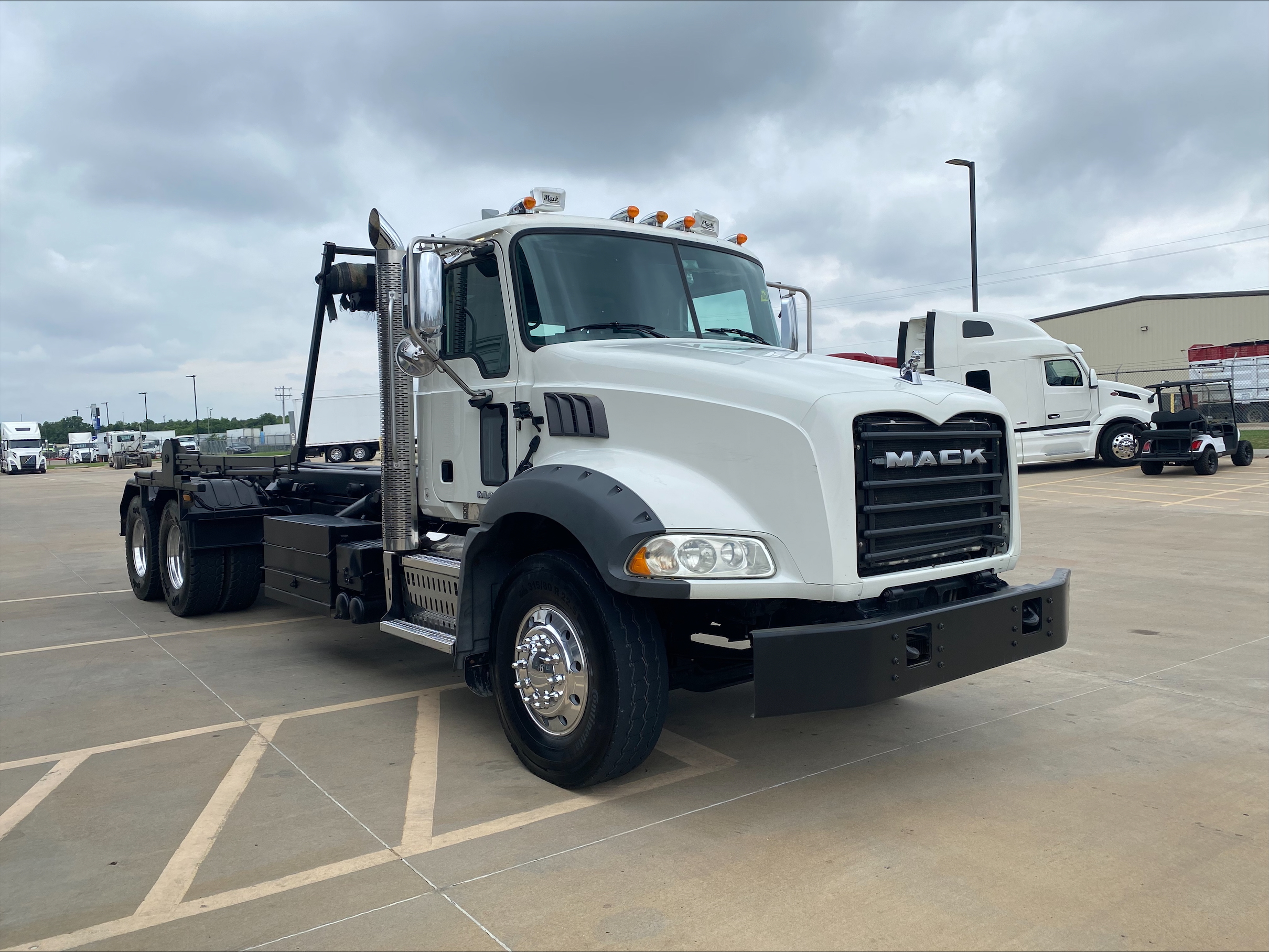 2018 Mack in Oklahoma City, OK — photo 3