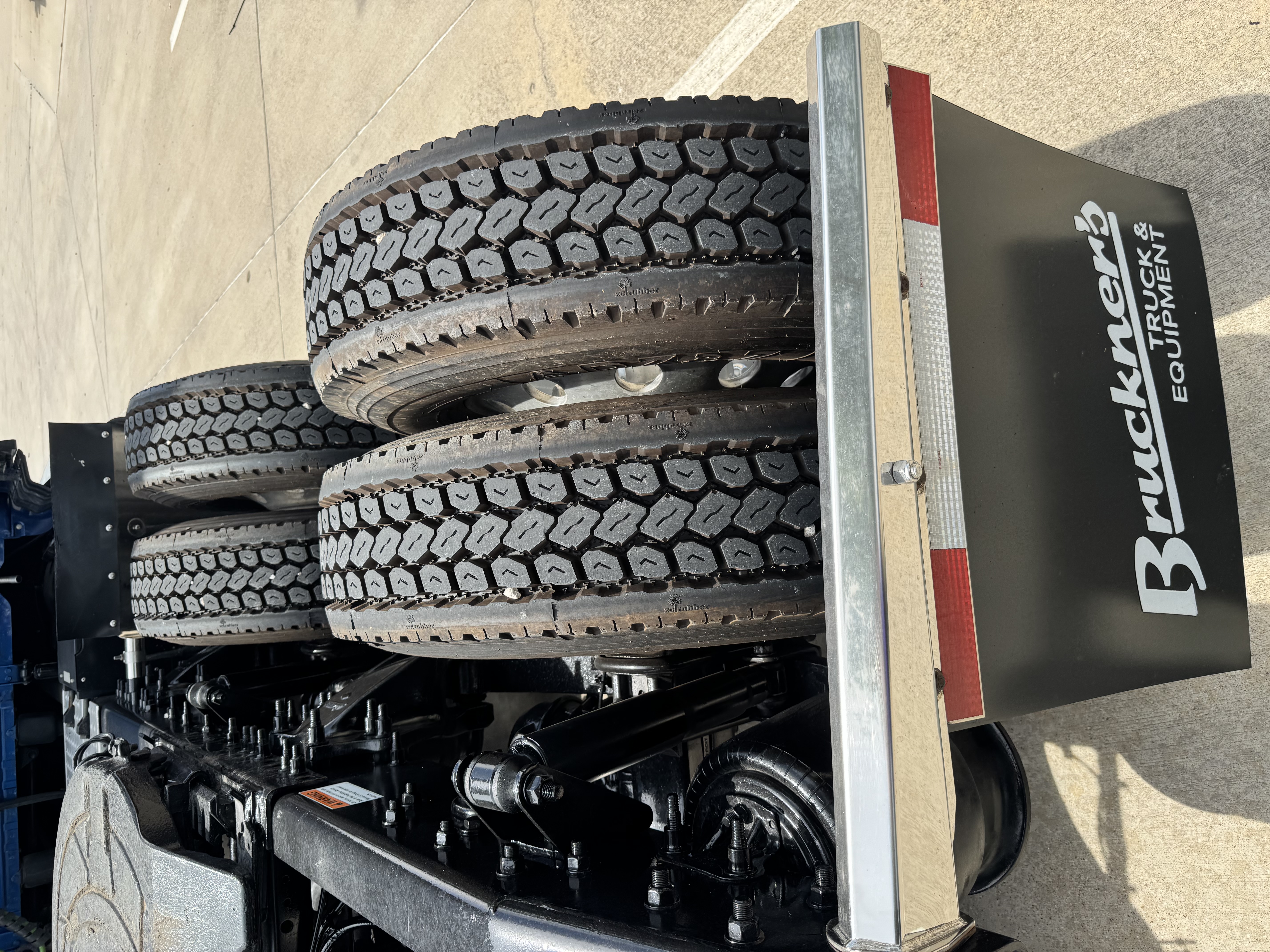 2022 Freightliner Cascadia in Lubbock, TX — photo 6