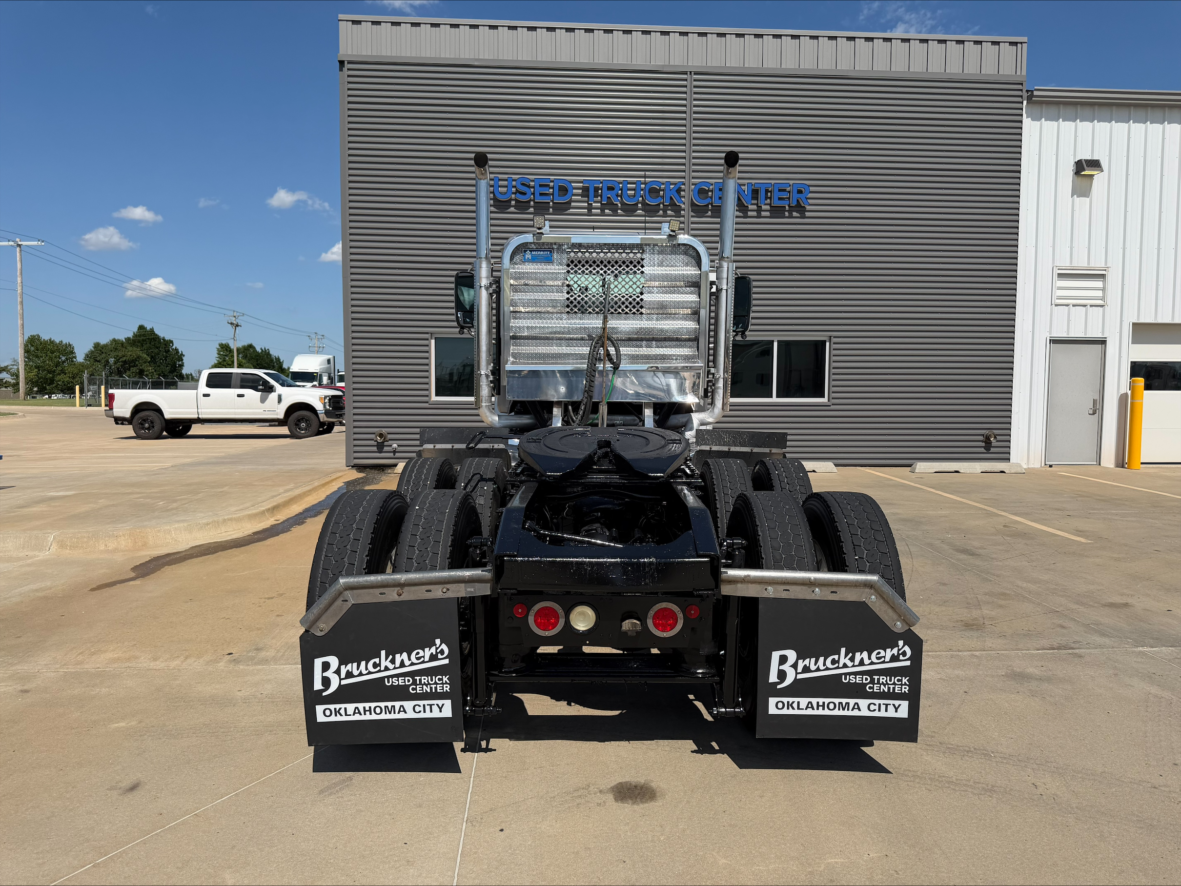 2019 Mack Pinnacle in Oklahoma City, OK — photo 6