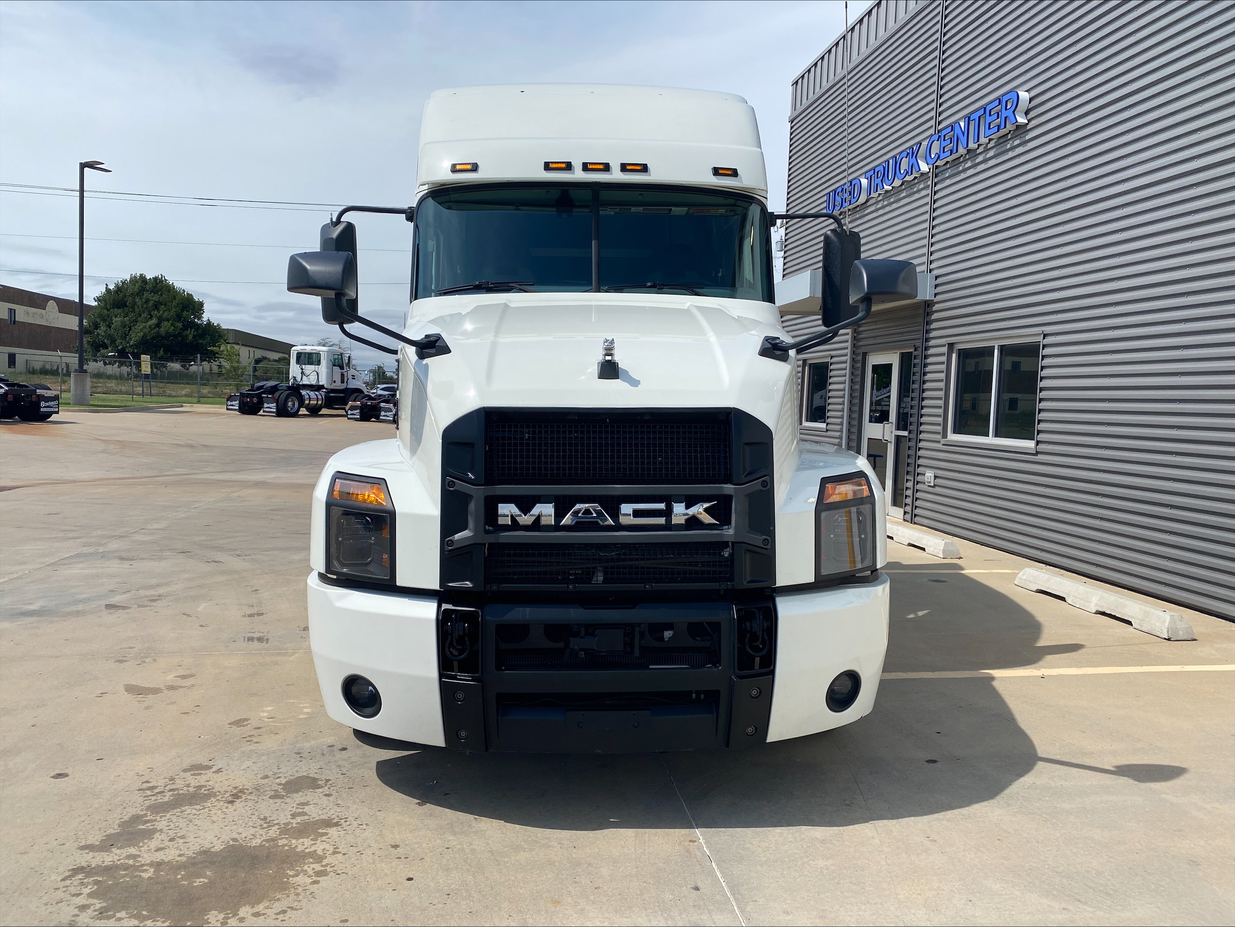 2020 Mack Anthem in Oklahoma City, OK — photo 2