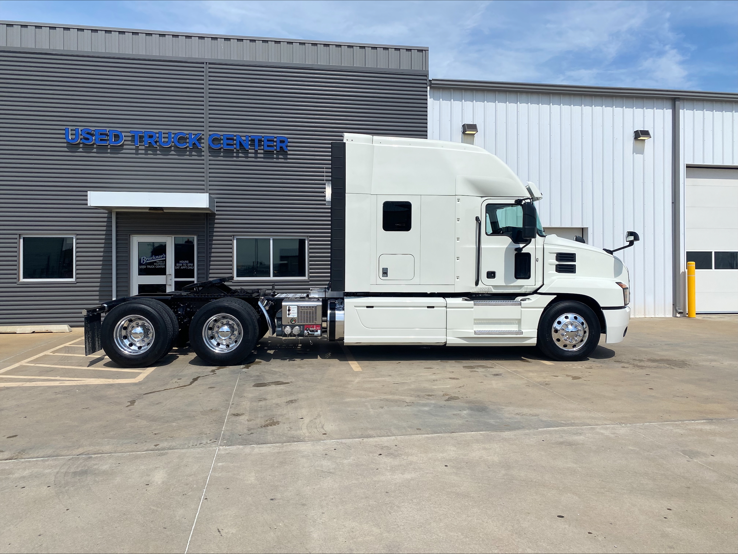 2020 Mack Anthem in Oklahoma City, OK — photo 4