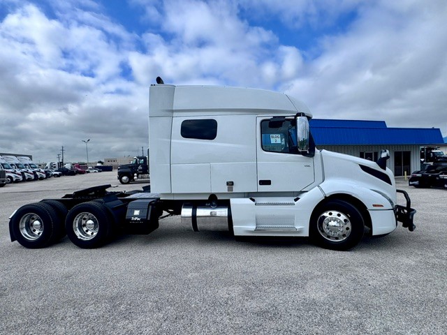 2021 Mack in San Antonio, TX — photo 4