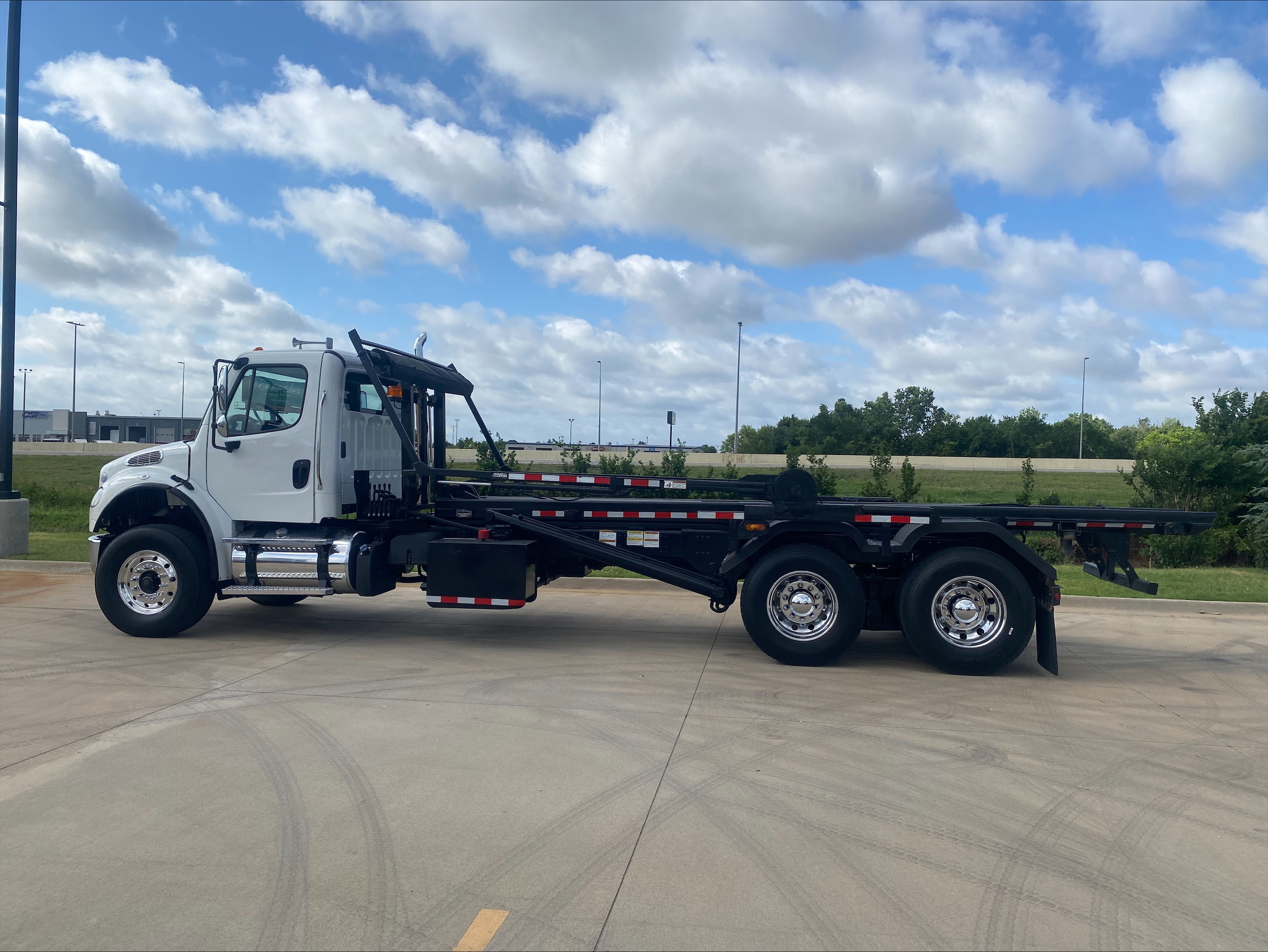 2019 Freightliner eM2 in Oklahoma City, OK — photo 8