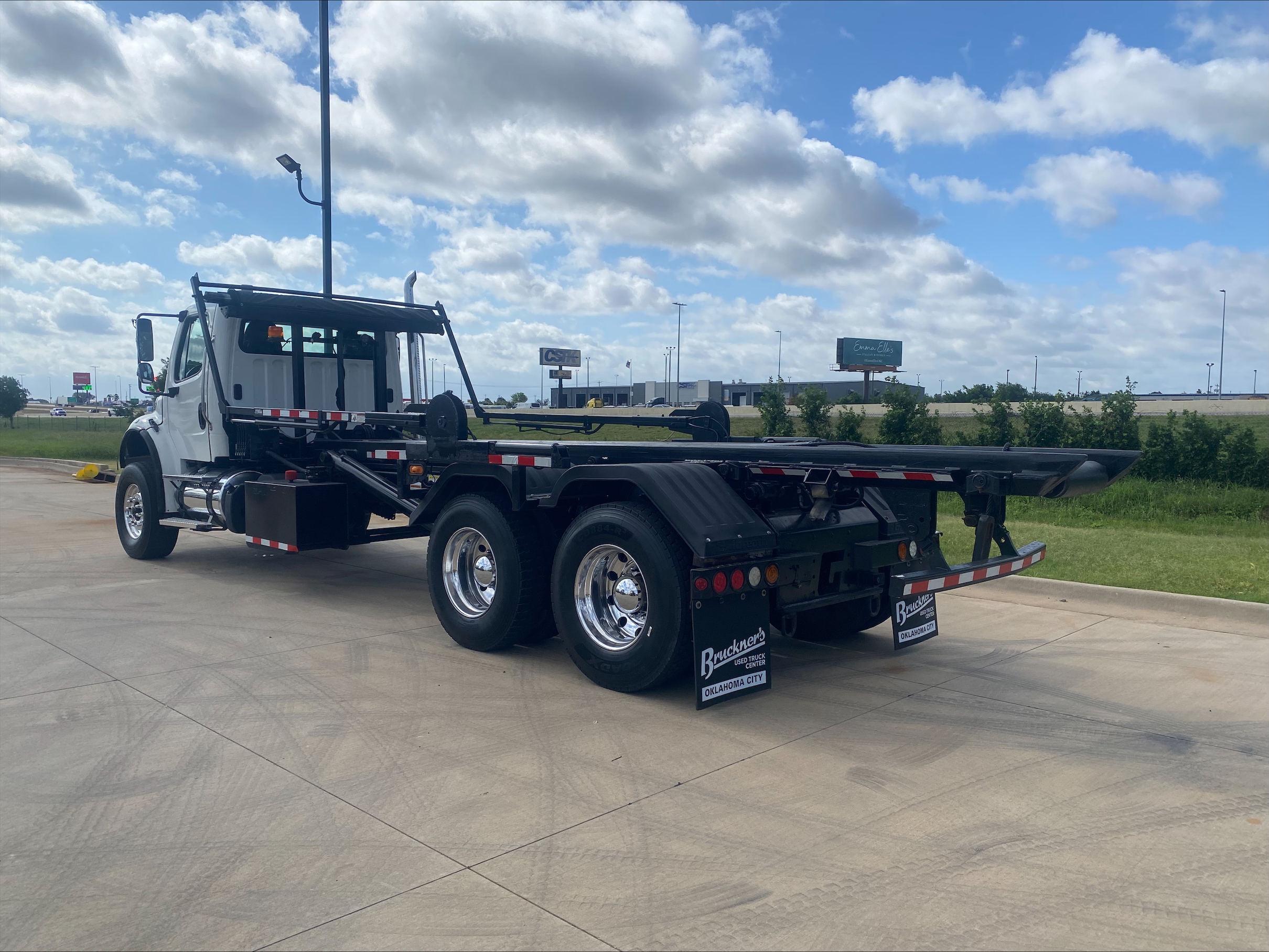 2019 Freightliner eM2 in Oklahoma City, OK — photo 7