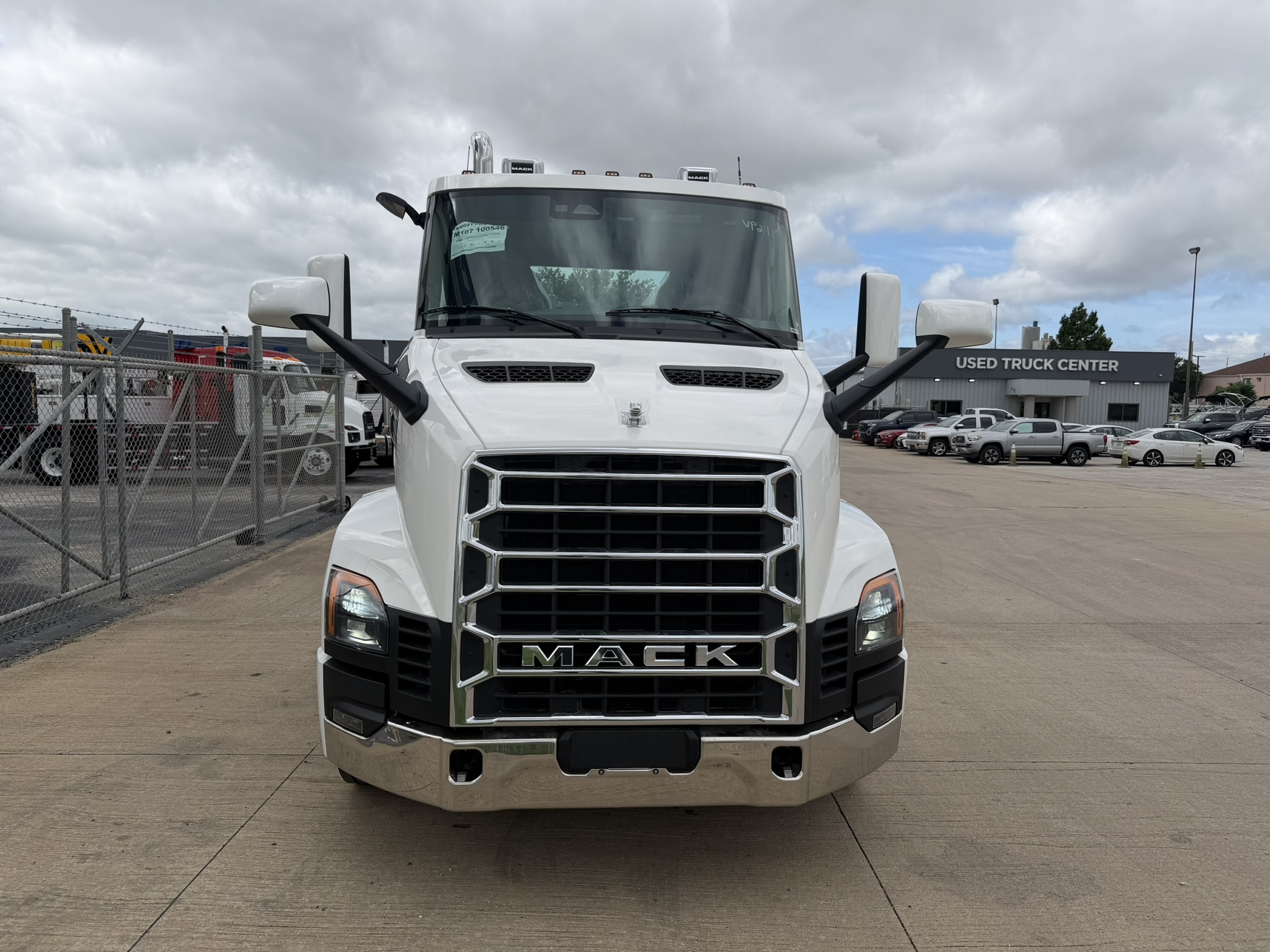 2026 Mack Anthem in Fort Worth, TX — photo 2