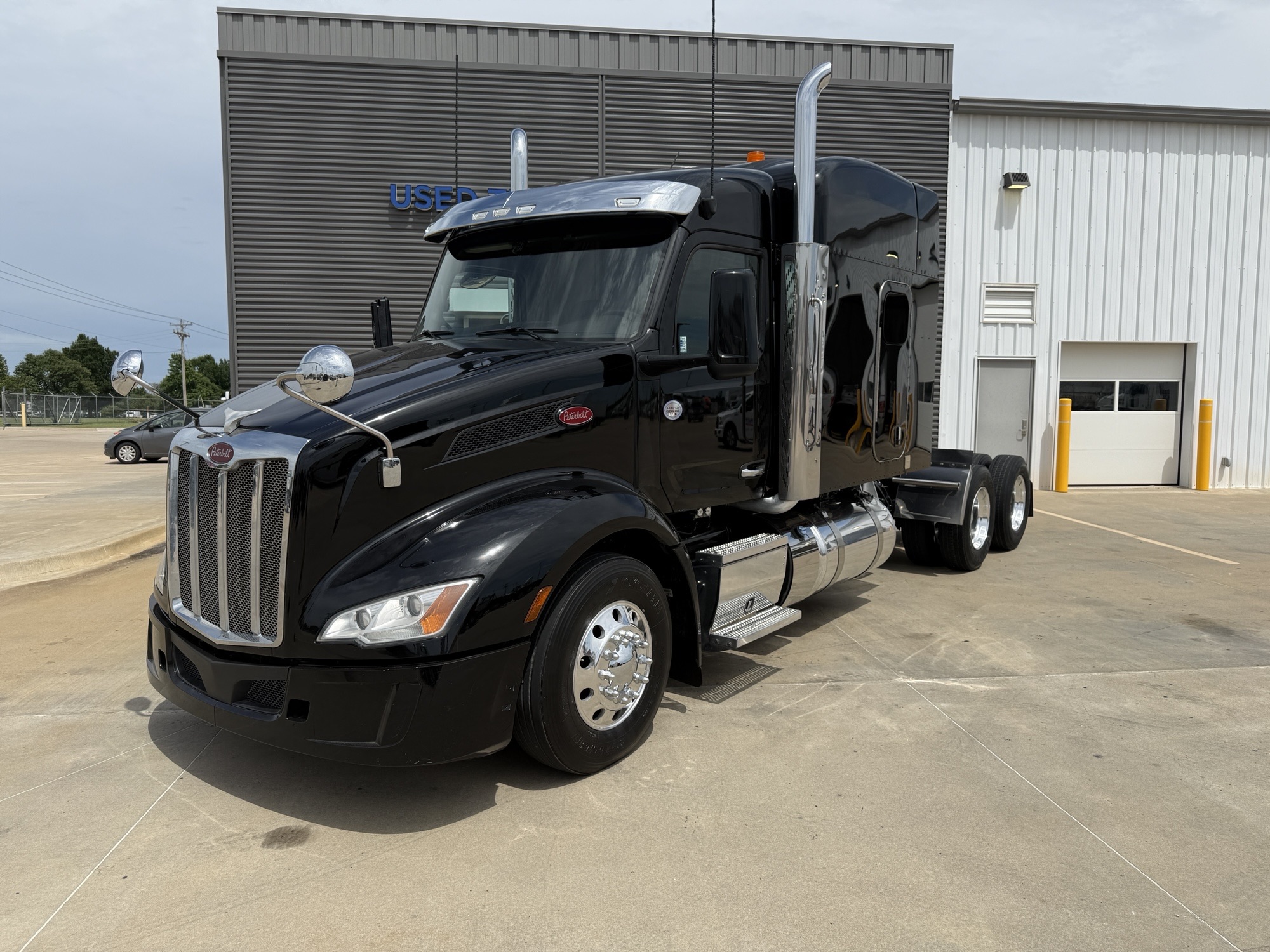 2022 Peterbilt 579 in Oklahoma City, OK