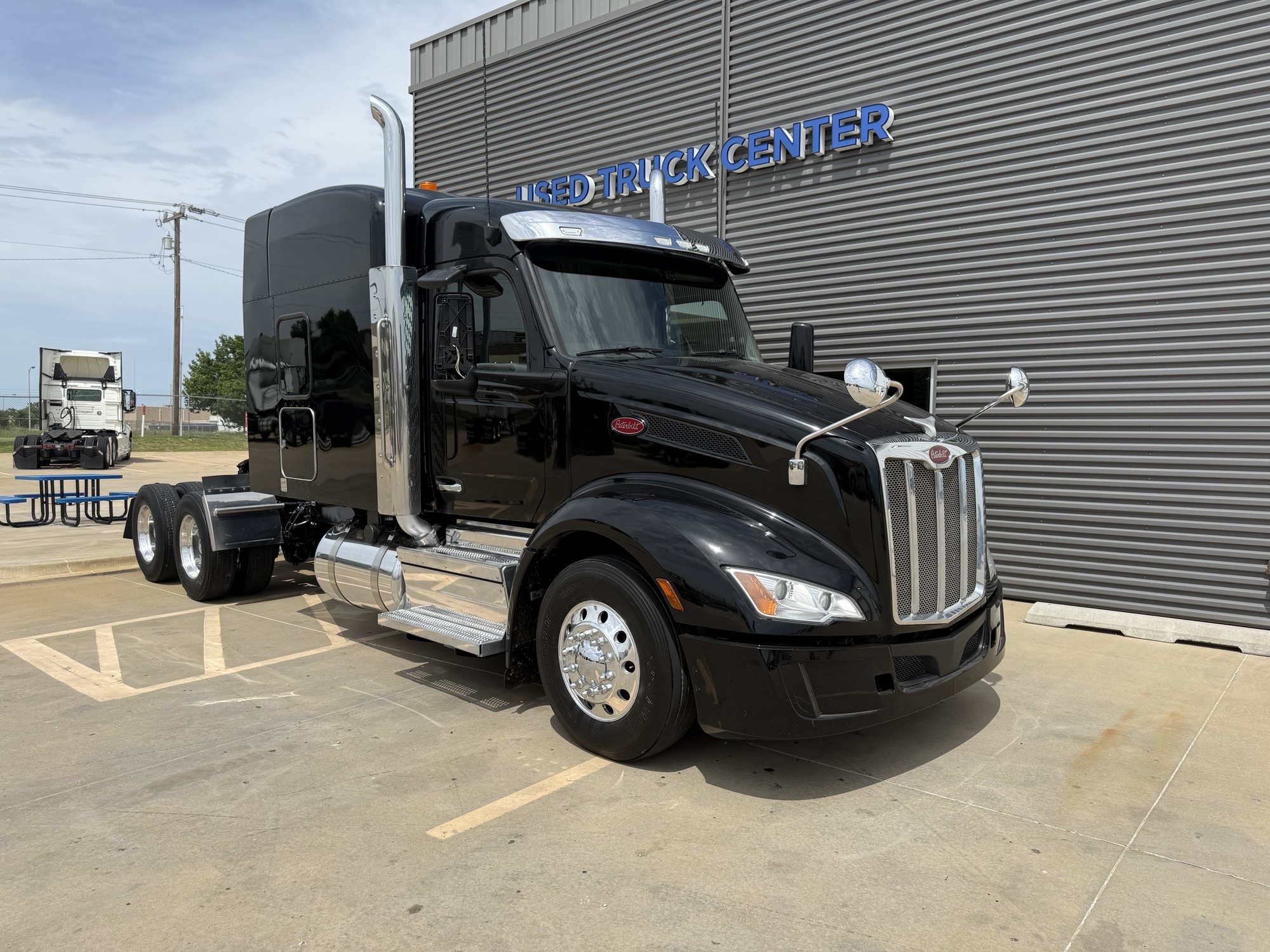 2022 Peterbilt 579 in Oklahoma City, OK — photo 3