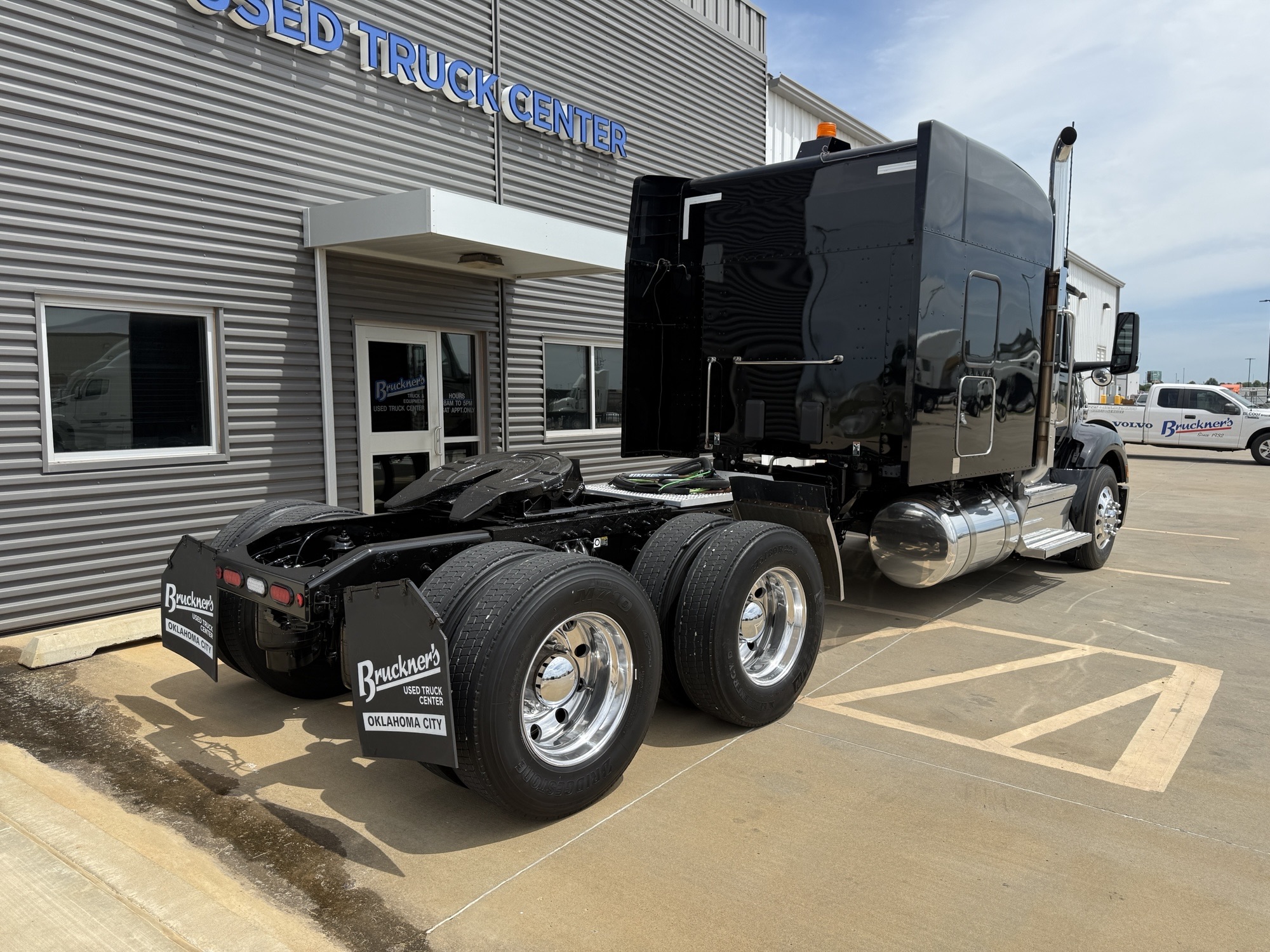 2022 Peterbilt 579 in Oklahoma City, OK — photo 5