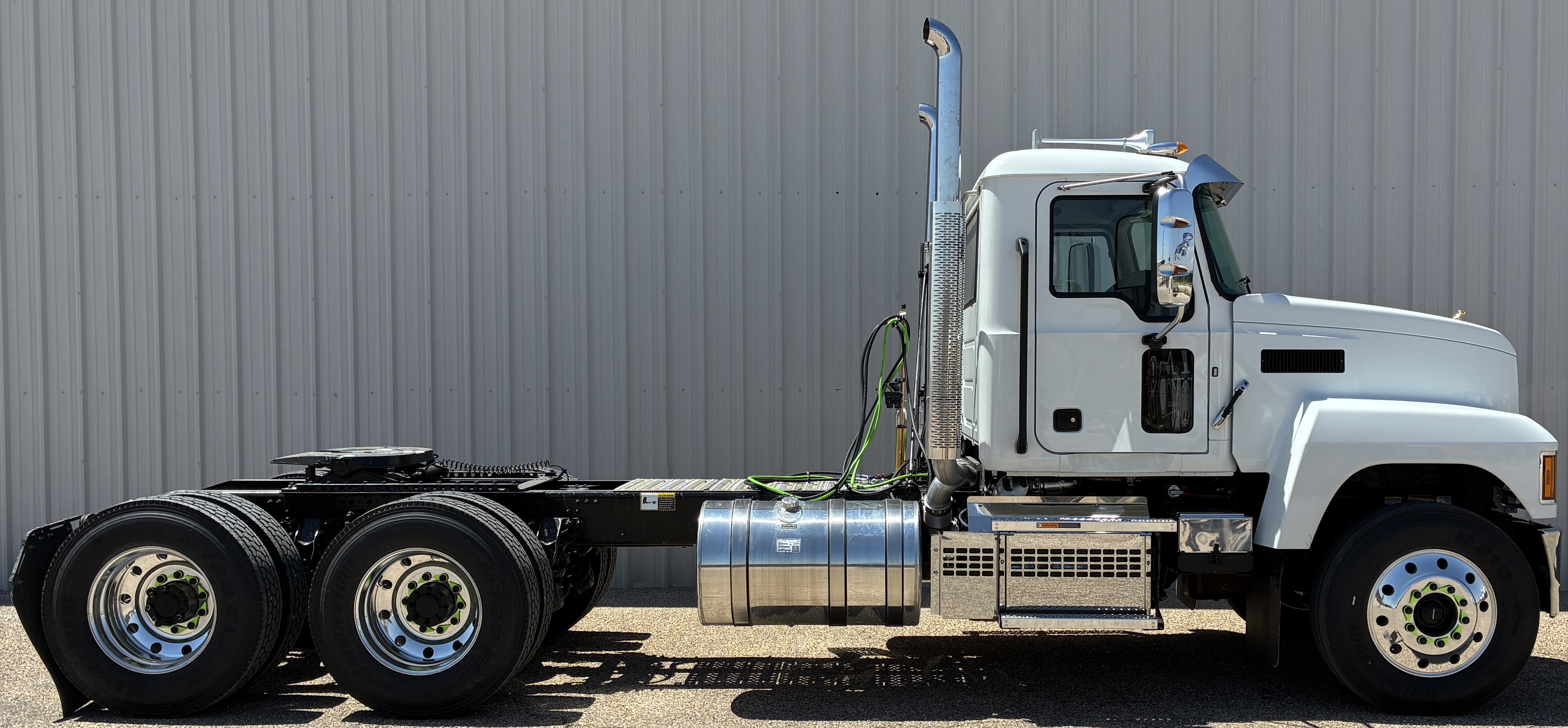2027 Mack Pinnacle in Hobbs, NM — photo 4