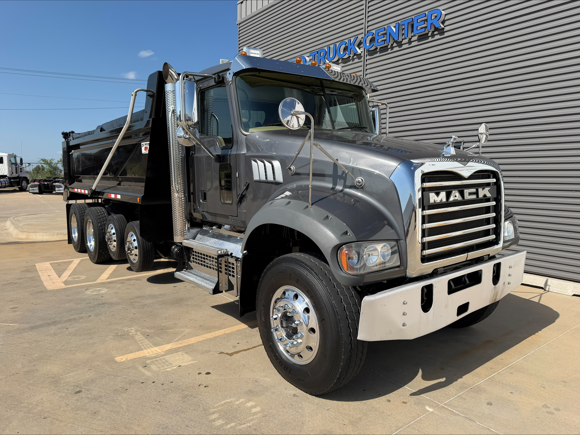 2023 Mack Granite in Oklahoma City, OK — photo 3