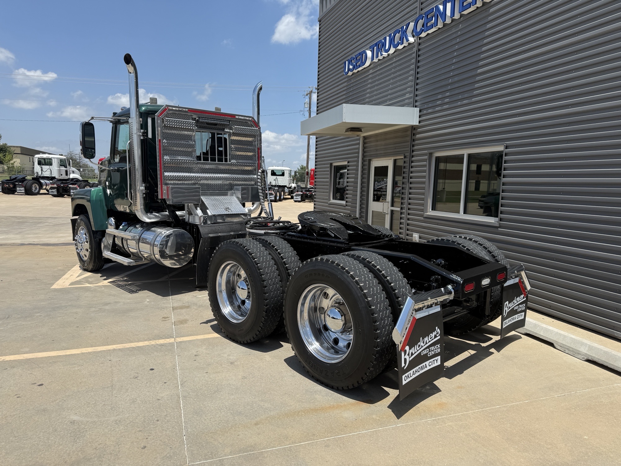 2019 Mack Pinnacle in Oklahoma City, OK — photo 7