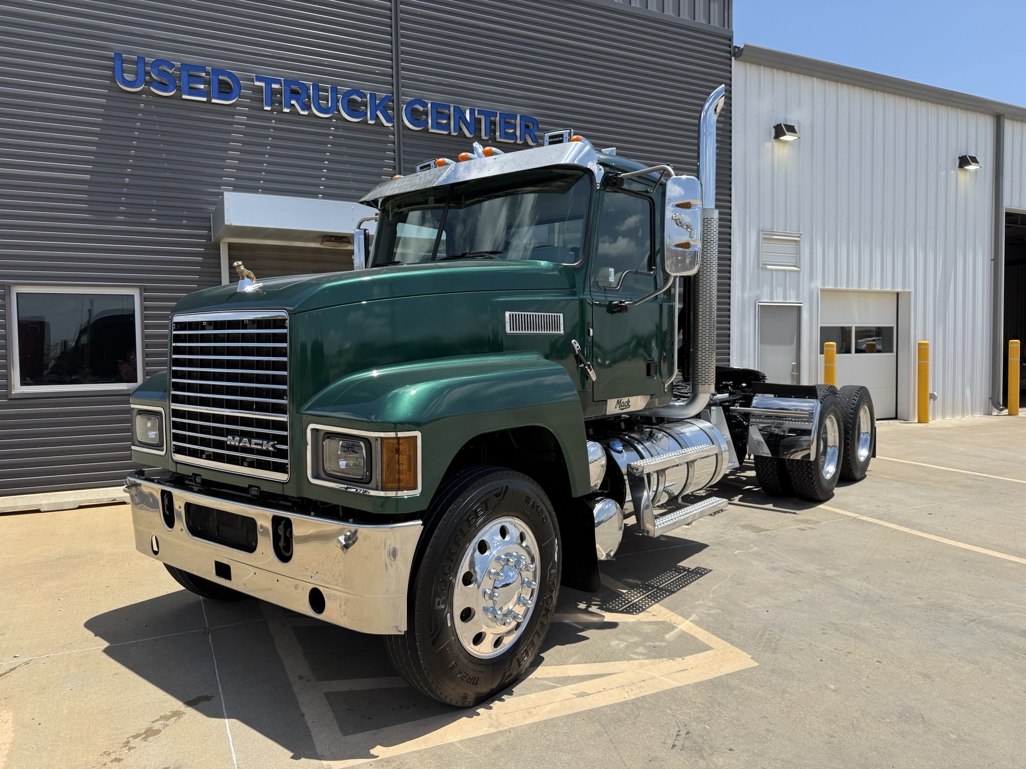 2019 Mack Pinnacle in Oklahoma City, OK