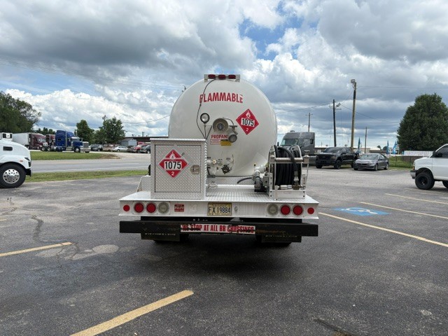 2016 Ford F-650 in Lowell, AR — photo 6