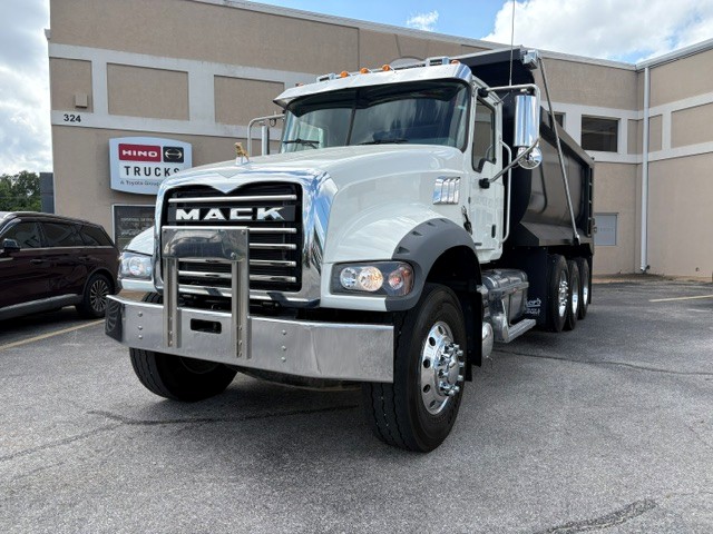 2023 Mack Granite in Lowell, AR