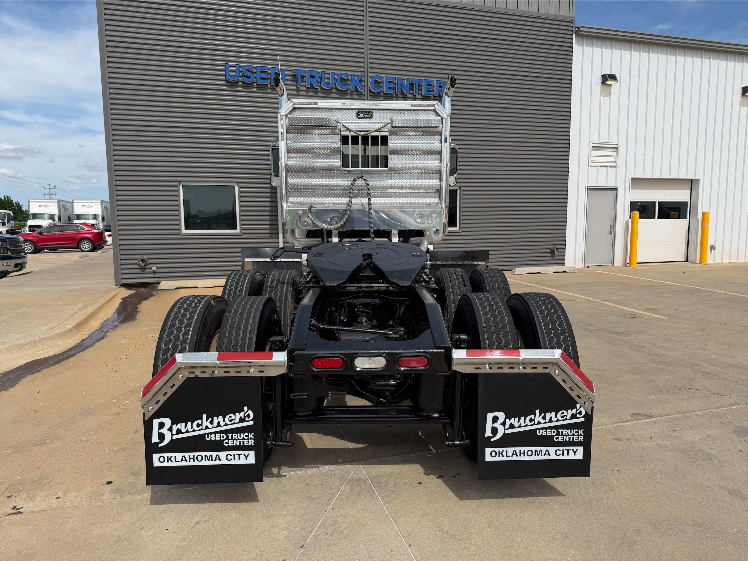 2019 Mack Pinnacle in Oklahoma City, OK — photo 6