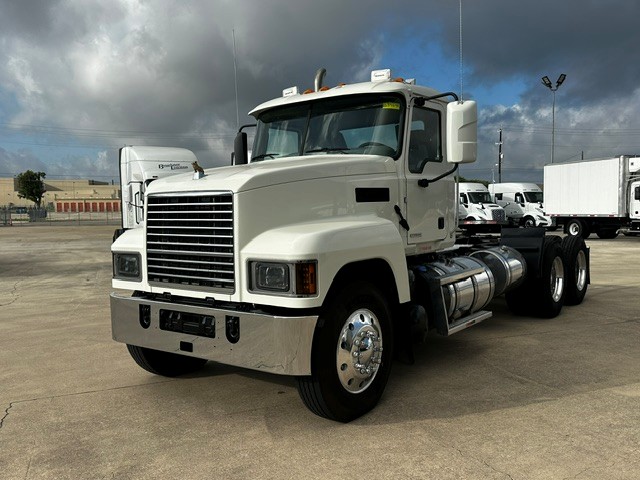 2019 Mack Pinnacle in San Antonio, TX